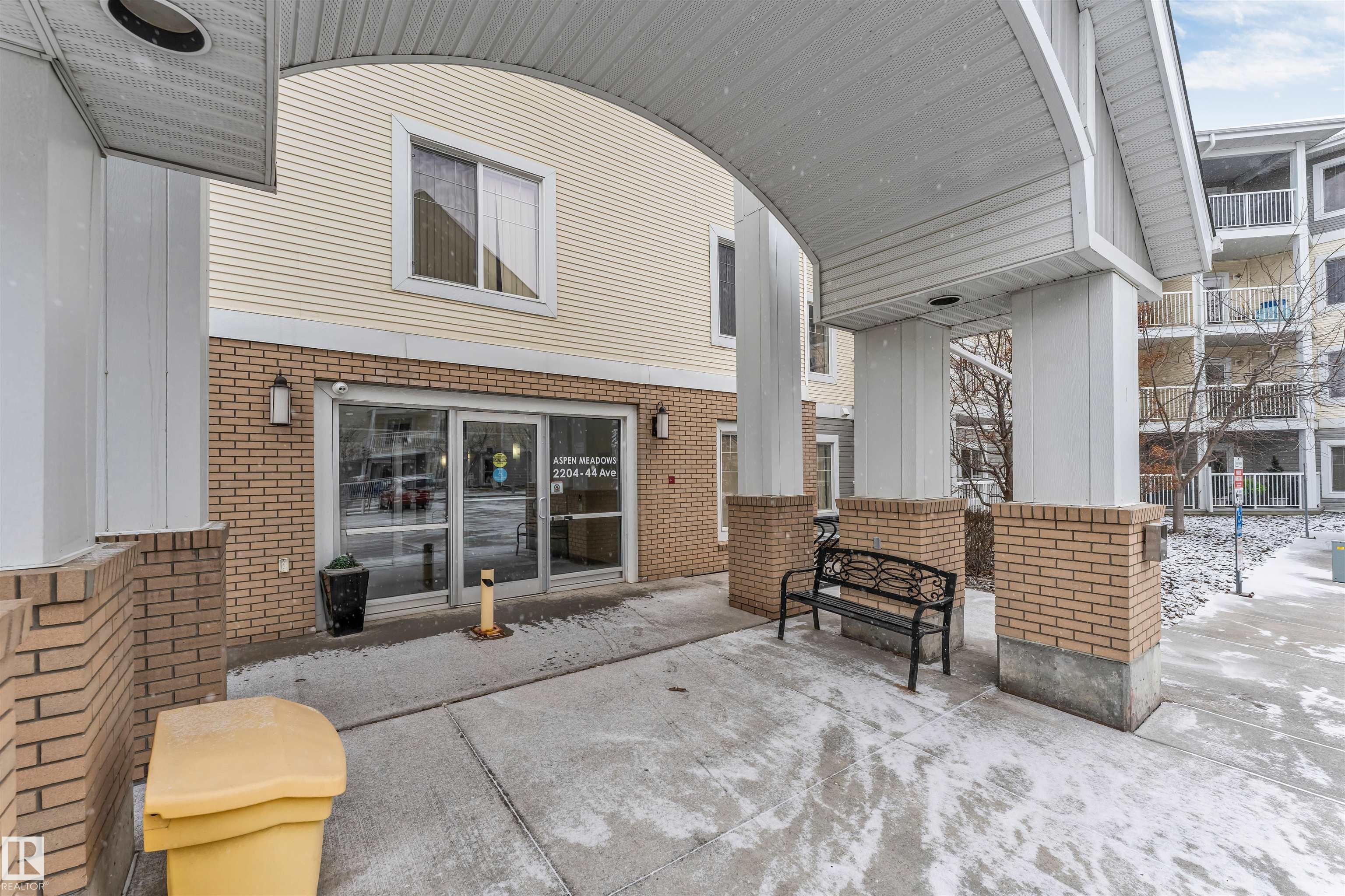 409 - 2204 44 Avenue NW, Larkspur, Edmonton