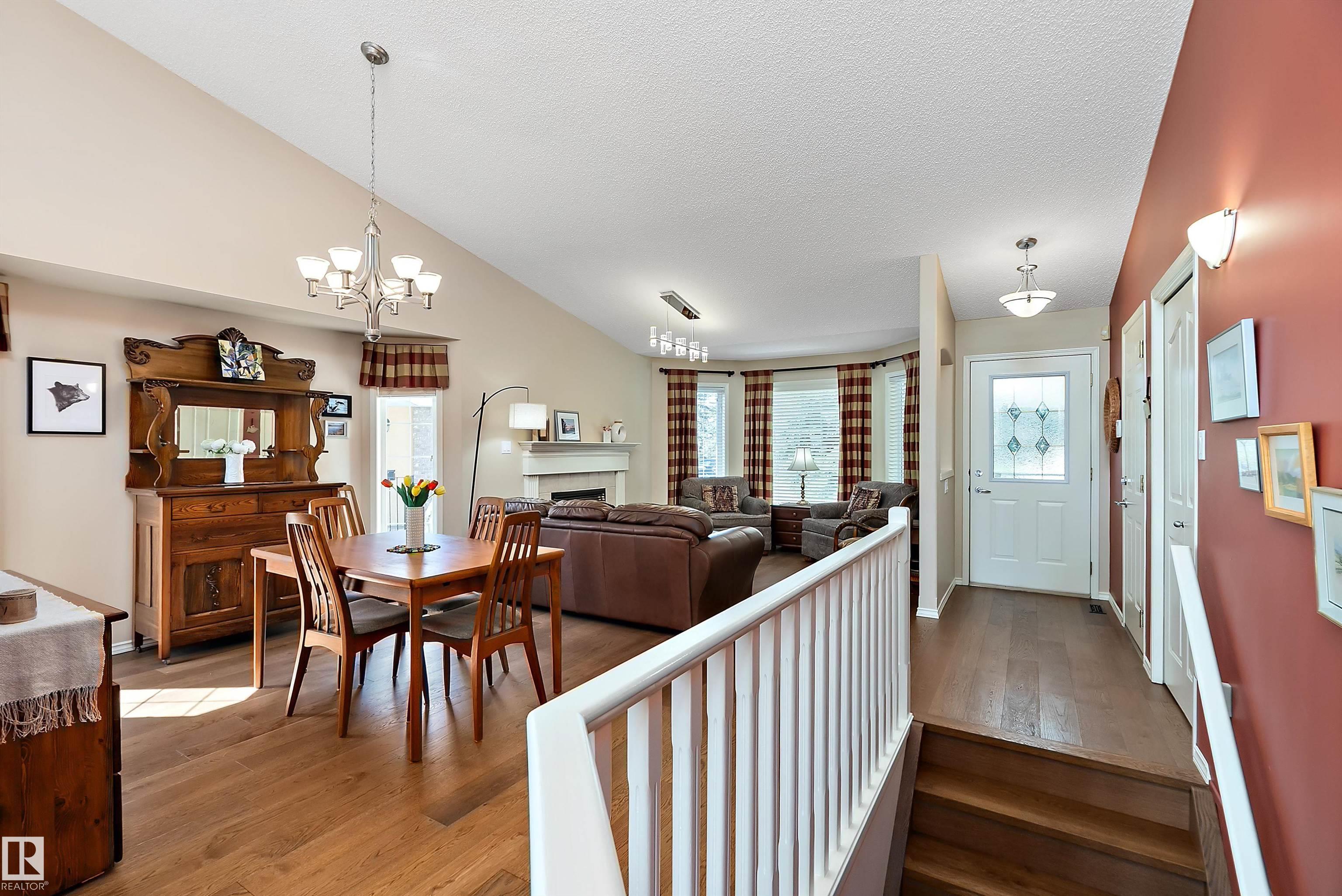 Photo 12 at 14 - 920 119 Street NW, Twin Brooks, Edmonton