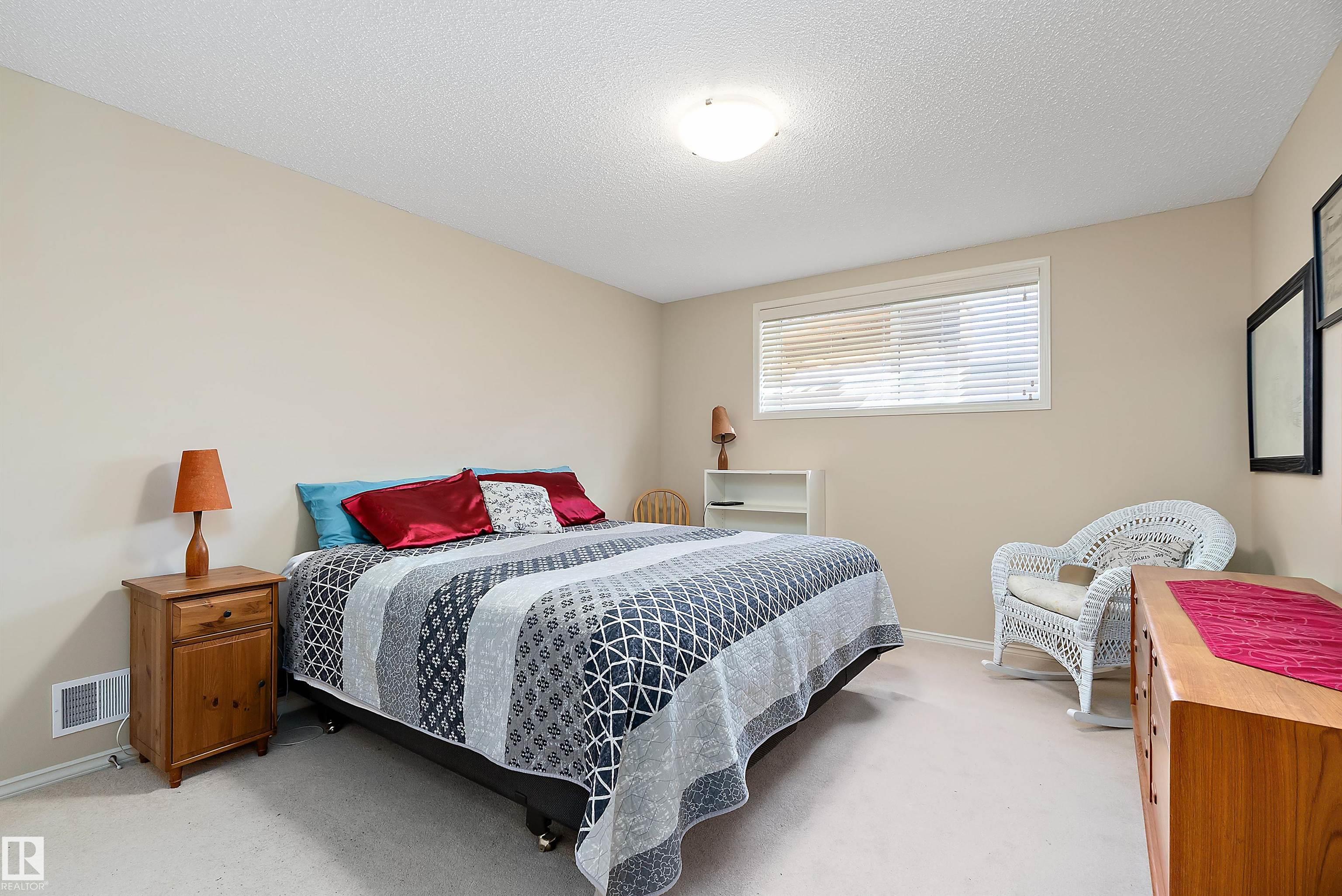 Photo 37 at 14 - 920 119 Street NW, Twin Brooks, Edmonton