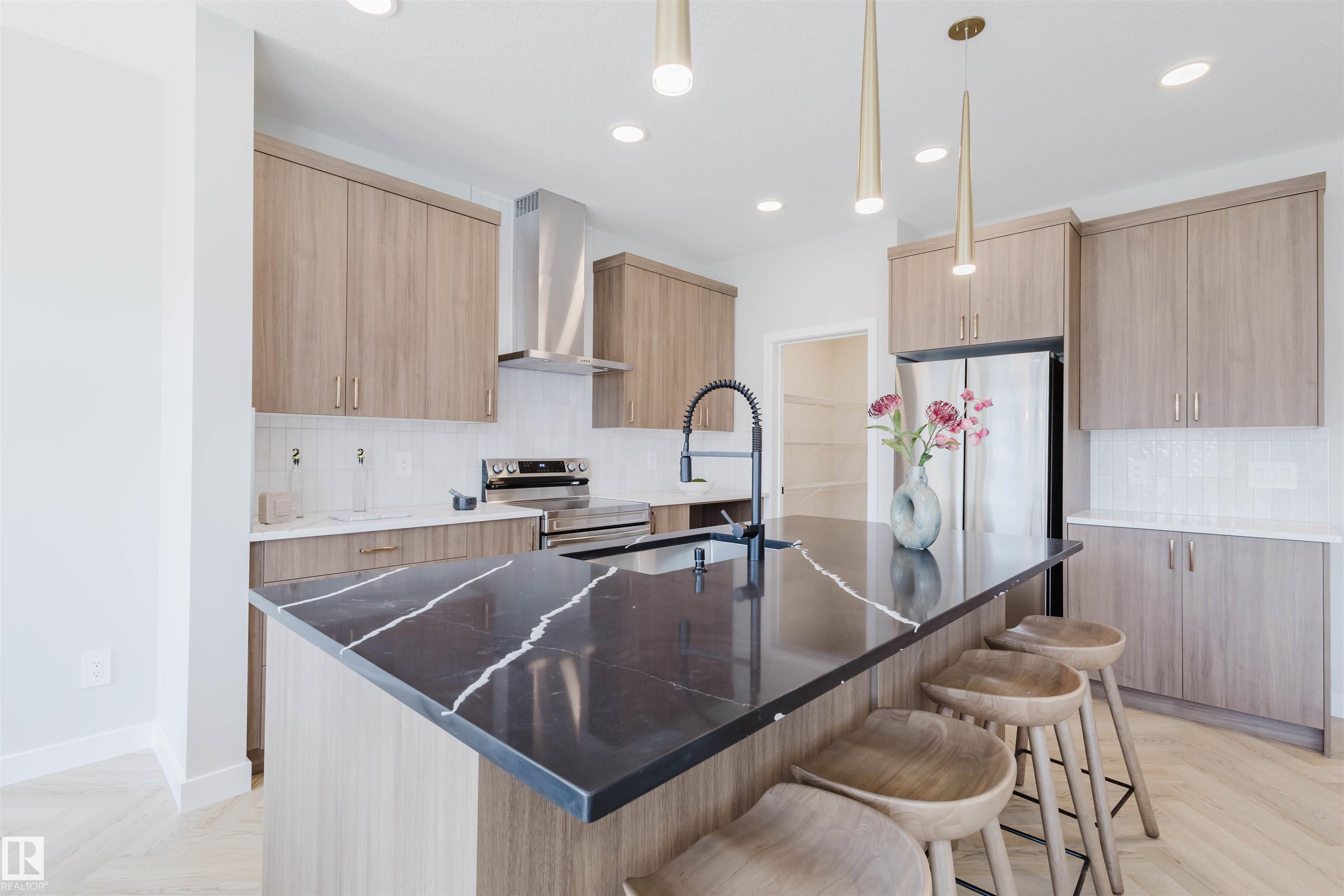 Photo 7 at 27 Cessy Street, Chérot, St. Albert