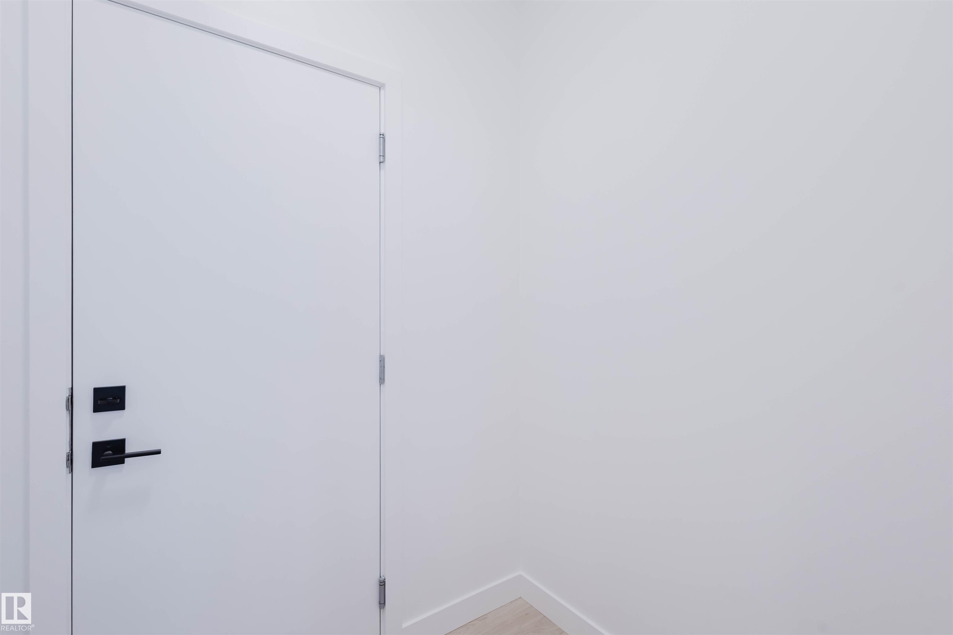 Photo 10 at 8253 Kiriak Loop SW, Keswick, Edmonton