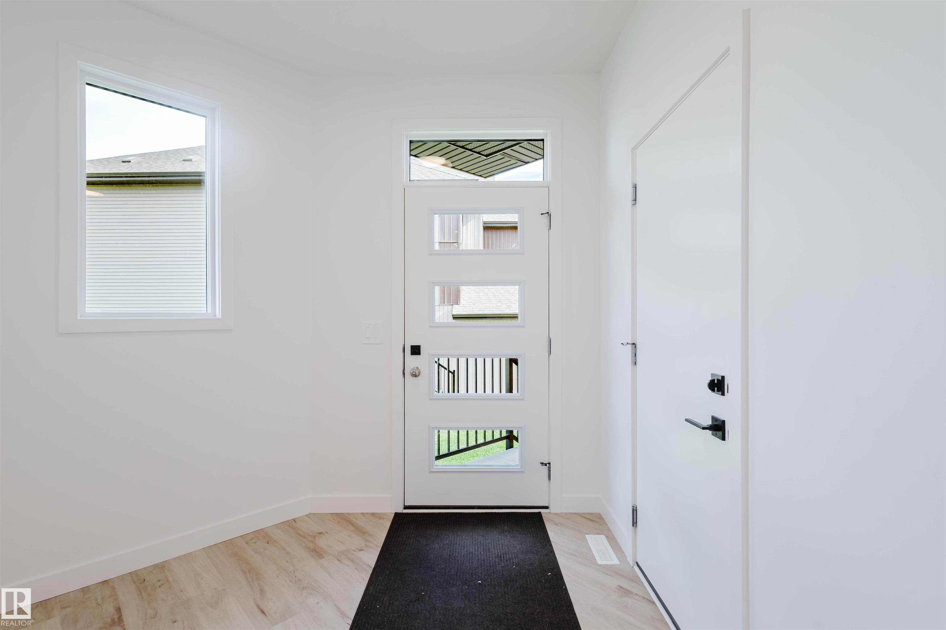 43 Chartres Close, Chérot, St. Albert