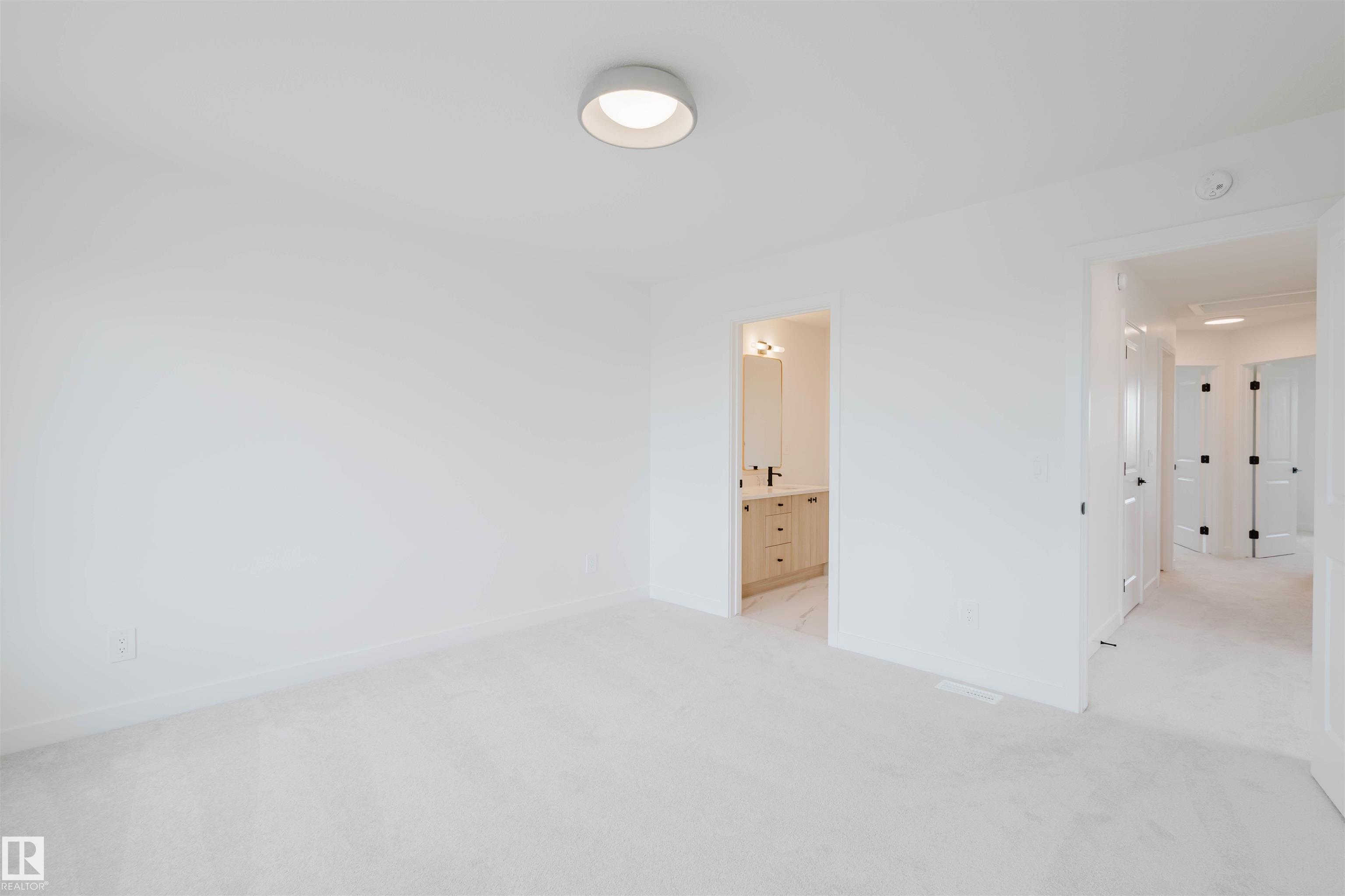 Photo 31 at 43 Chartres Close, Chérot, St. Albert