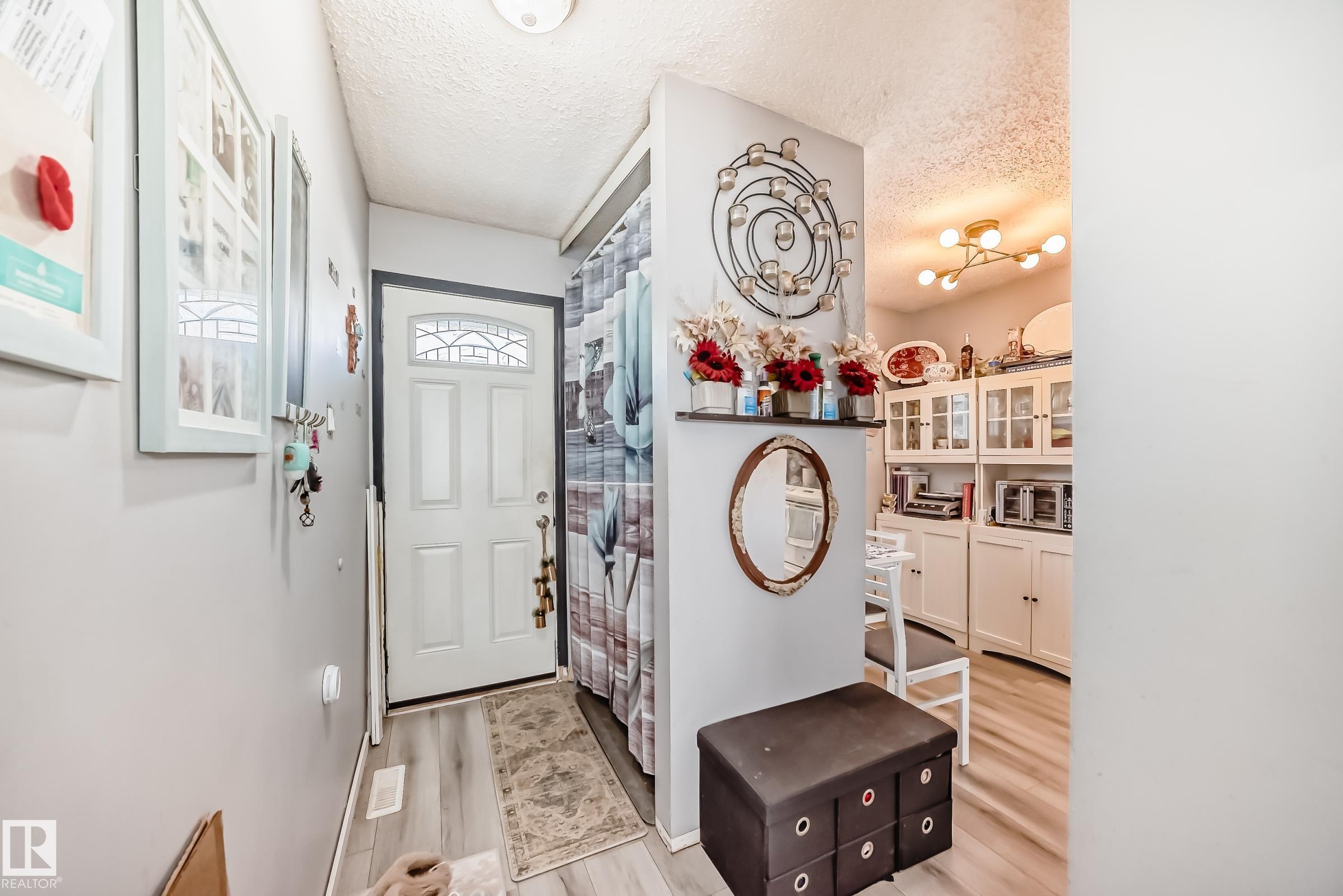 582 Abbottsfield Road NW, Abbottsfield, Edmonton