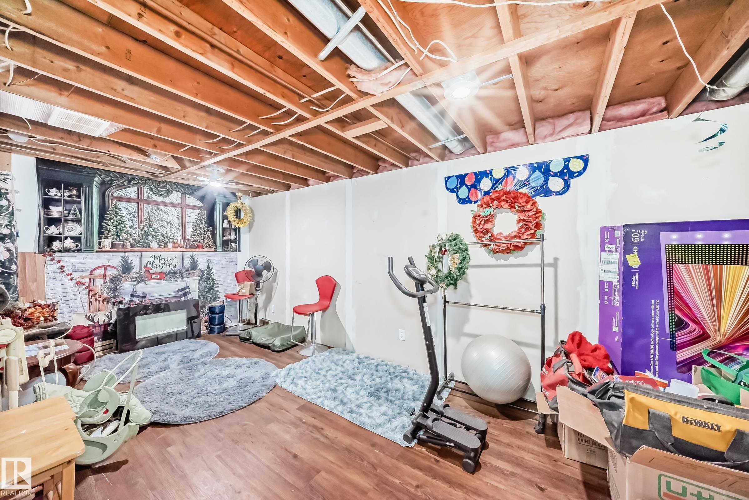 Photo 27 at 582 Abbottsfield Road NW, Abbottsfield, Edmonton