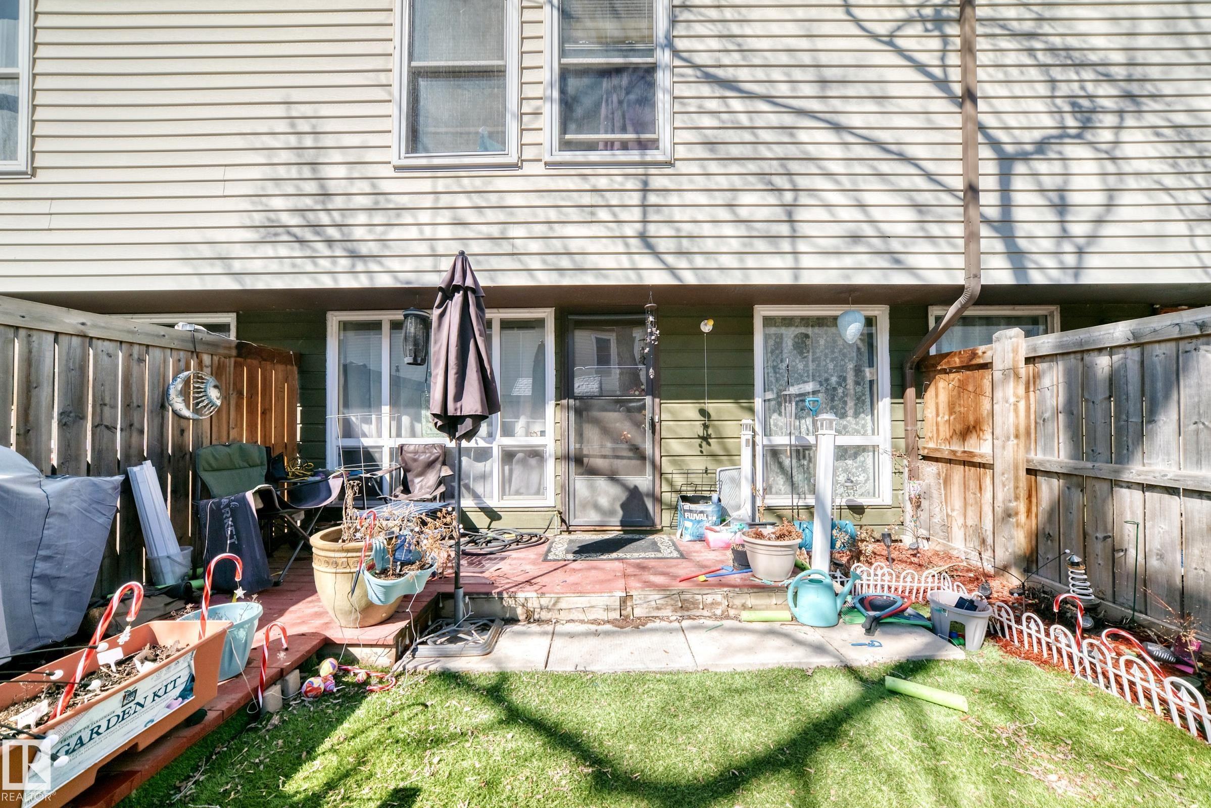 Photo 35 at 582 Abbottsfield Road NW, Abbottsfield, Edmonton