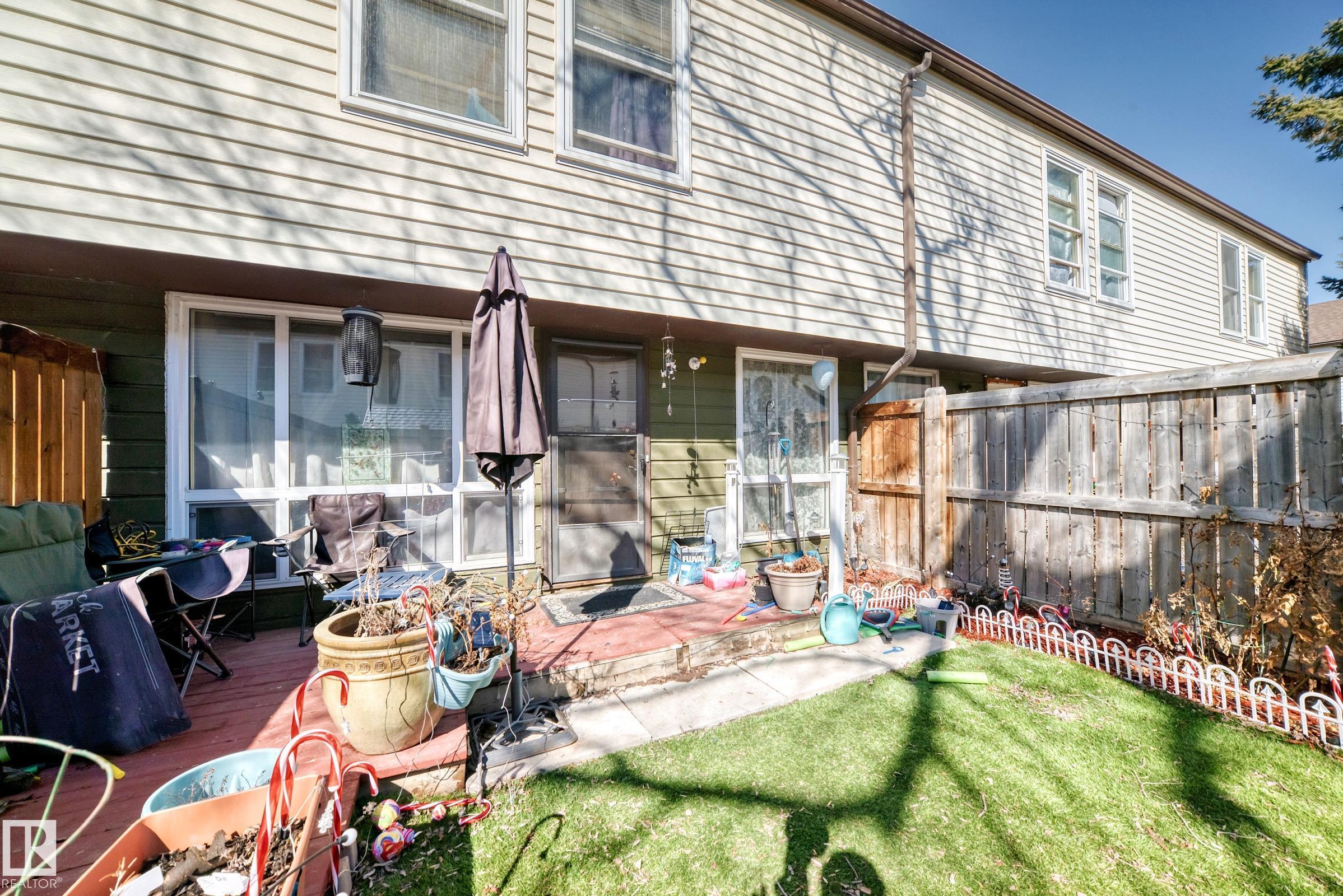 Photo 36 at 582 Abbottsfield Road NW, Abbottsfield, Edmonton