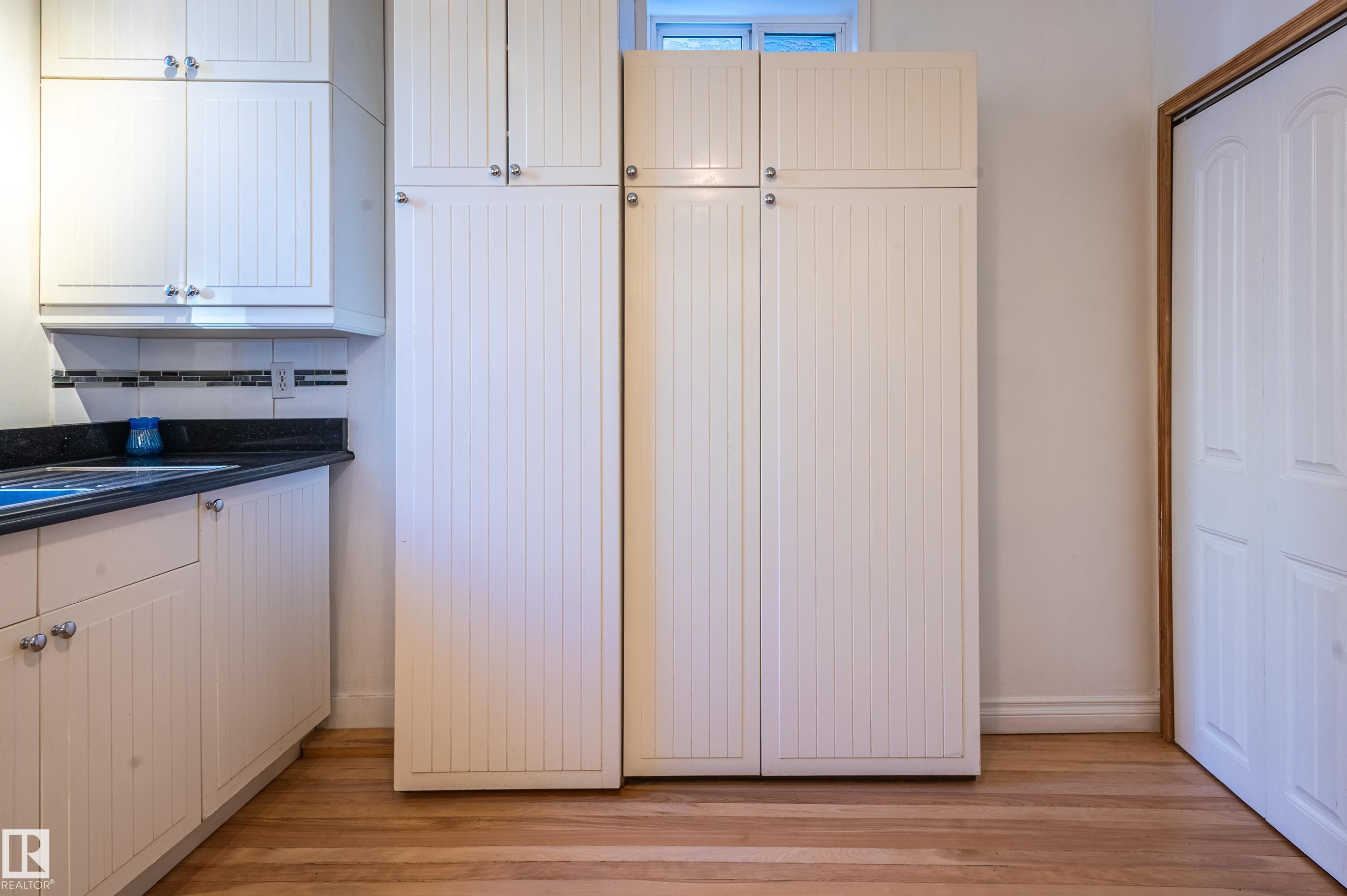 Photo 24 at 10918 81 Avenue NW, Garneau, Edmonton