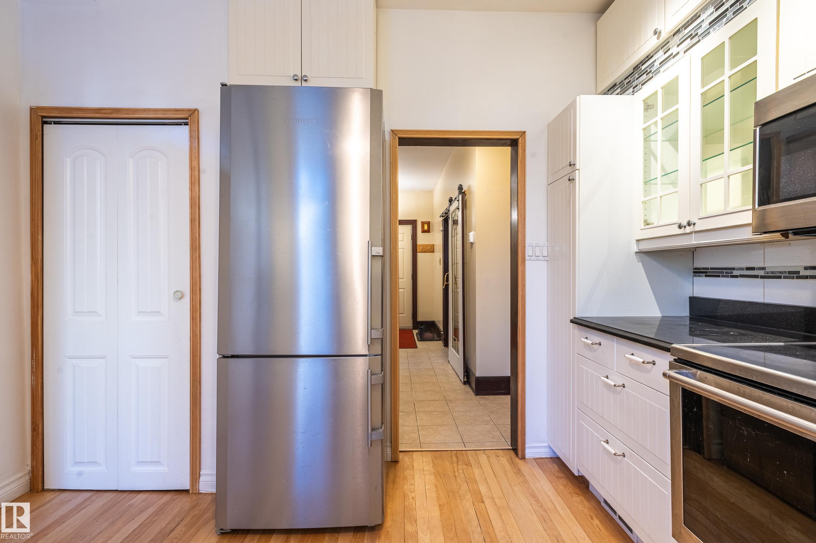 Photo 25 at 10918 81 Avenue NW, Garneau, Edmonton