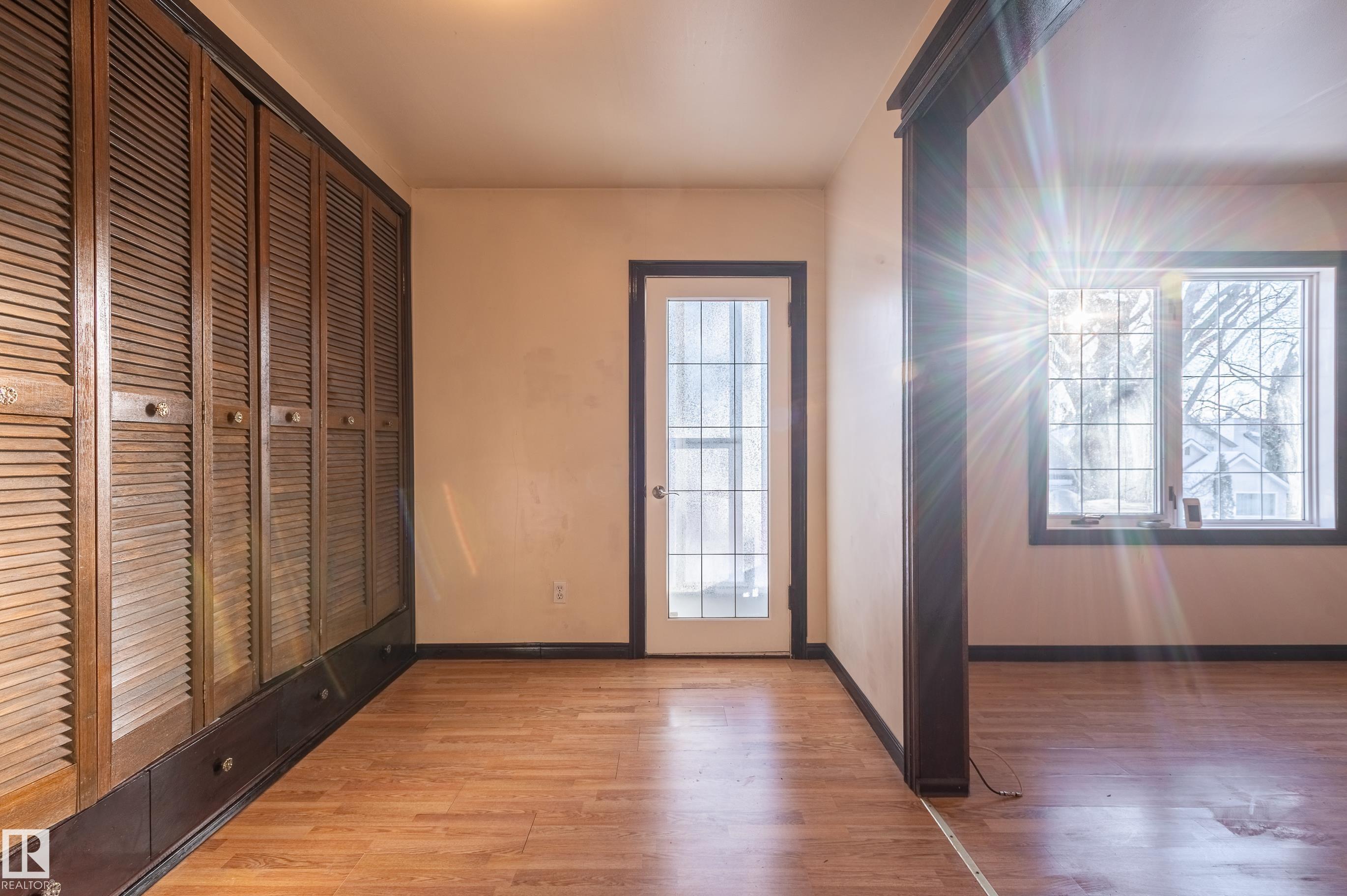 Photo 32 at 10918 81 Avenue NW, Garneau, Edmonton