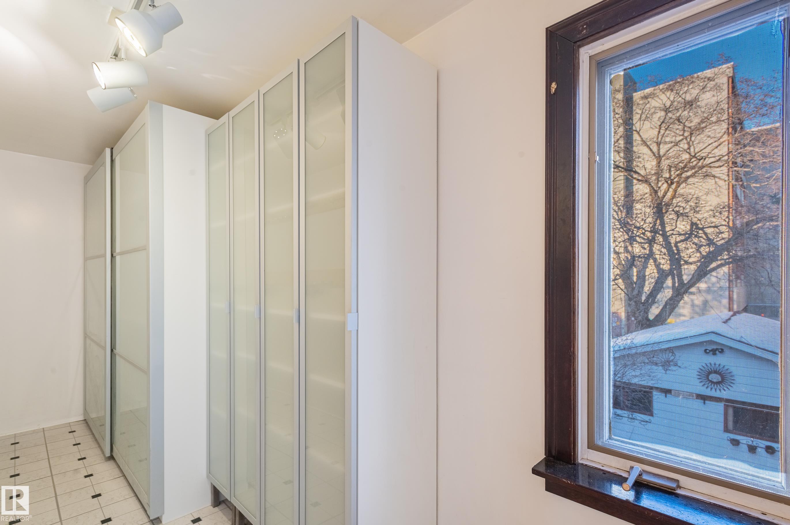 Photo 44 at 10918 81 Avenue NW, Garneau, Edmonton