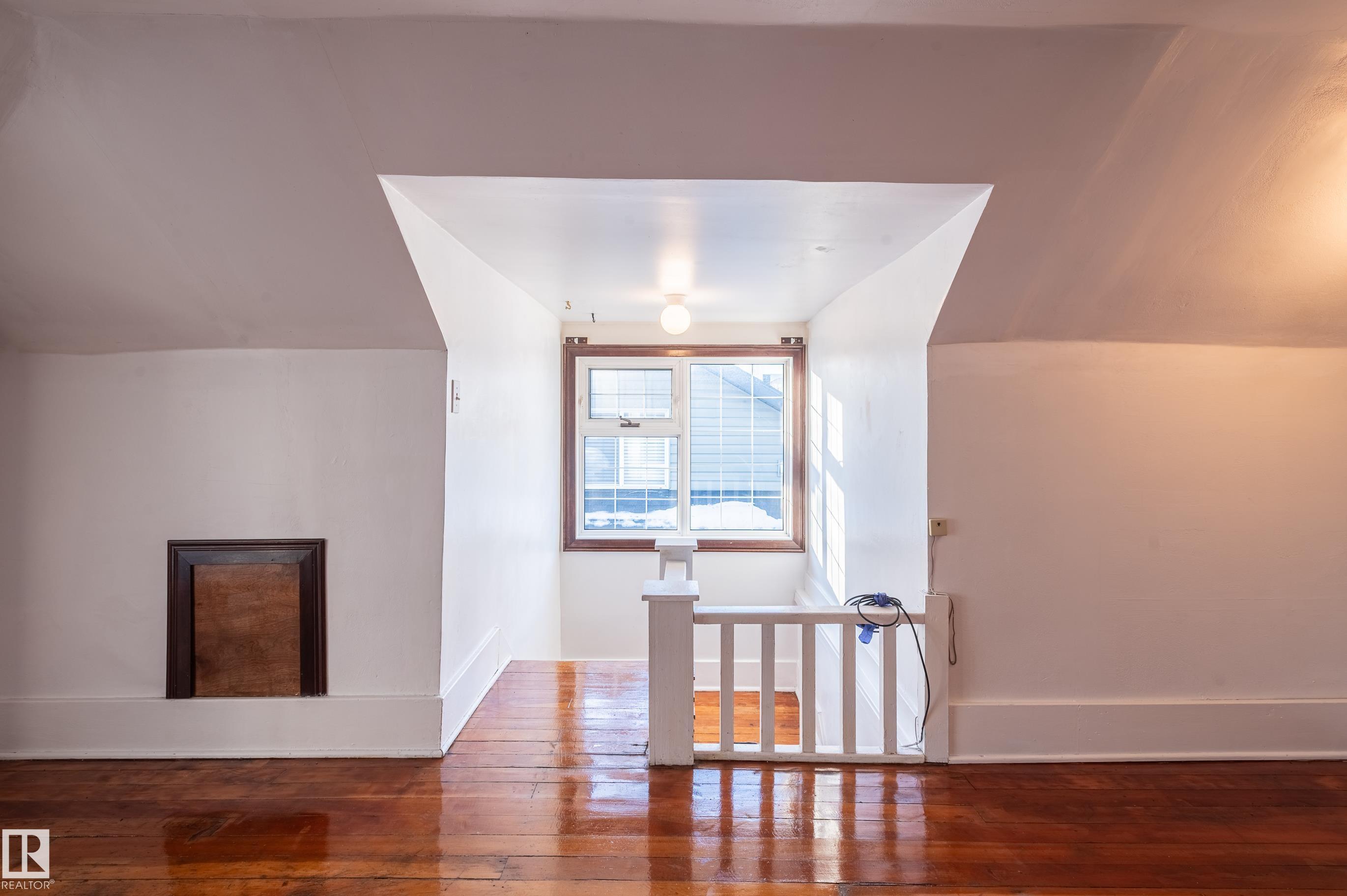 Photo 47 at 10918 81 Avenue NW, Garneau, Edmonton