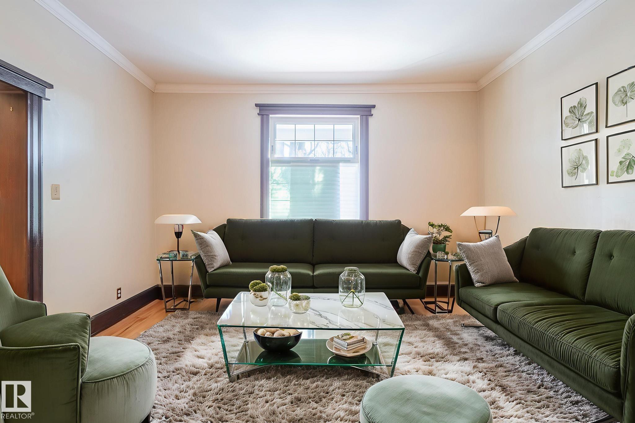 Photo 10 at 10918 81 Avenue NW, Garneau, Edmonton