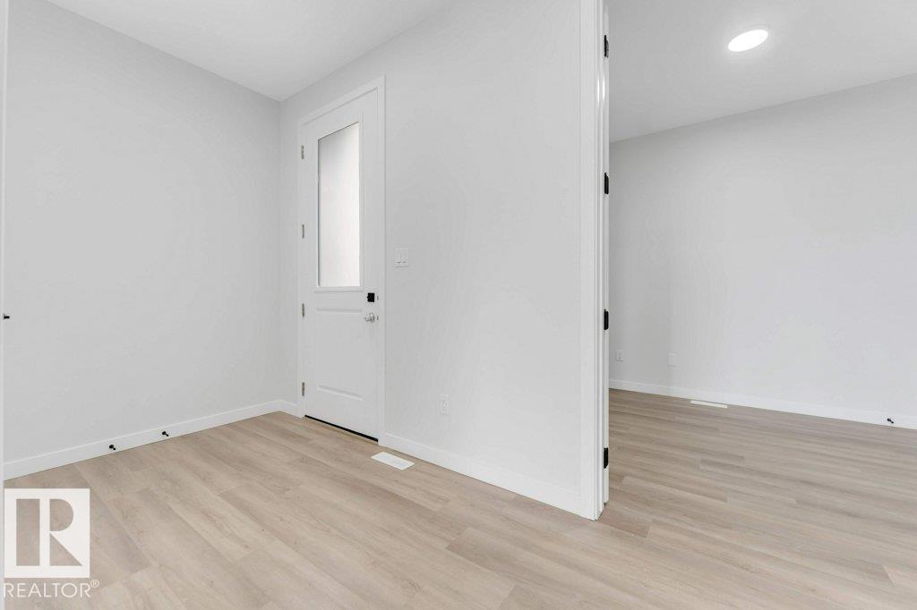 Picture for 1847 CROSSBILL LO NW