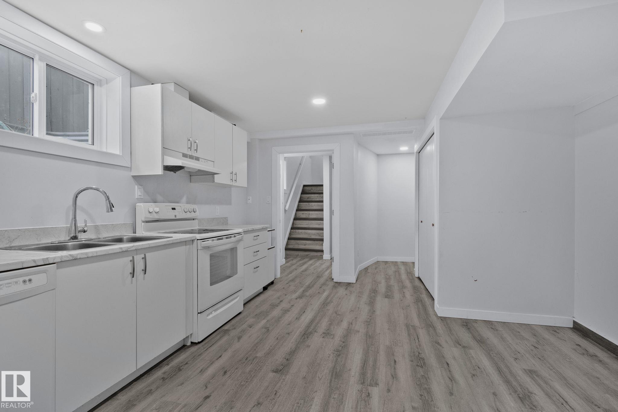 Photo 15 at 12002 37 Street NW, Beacon Heights, Edmonton