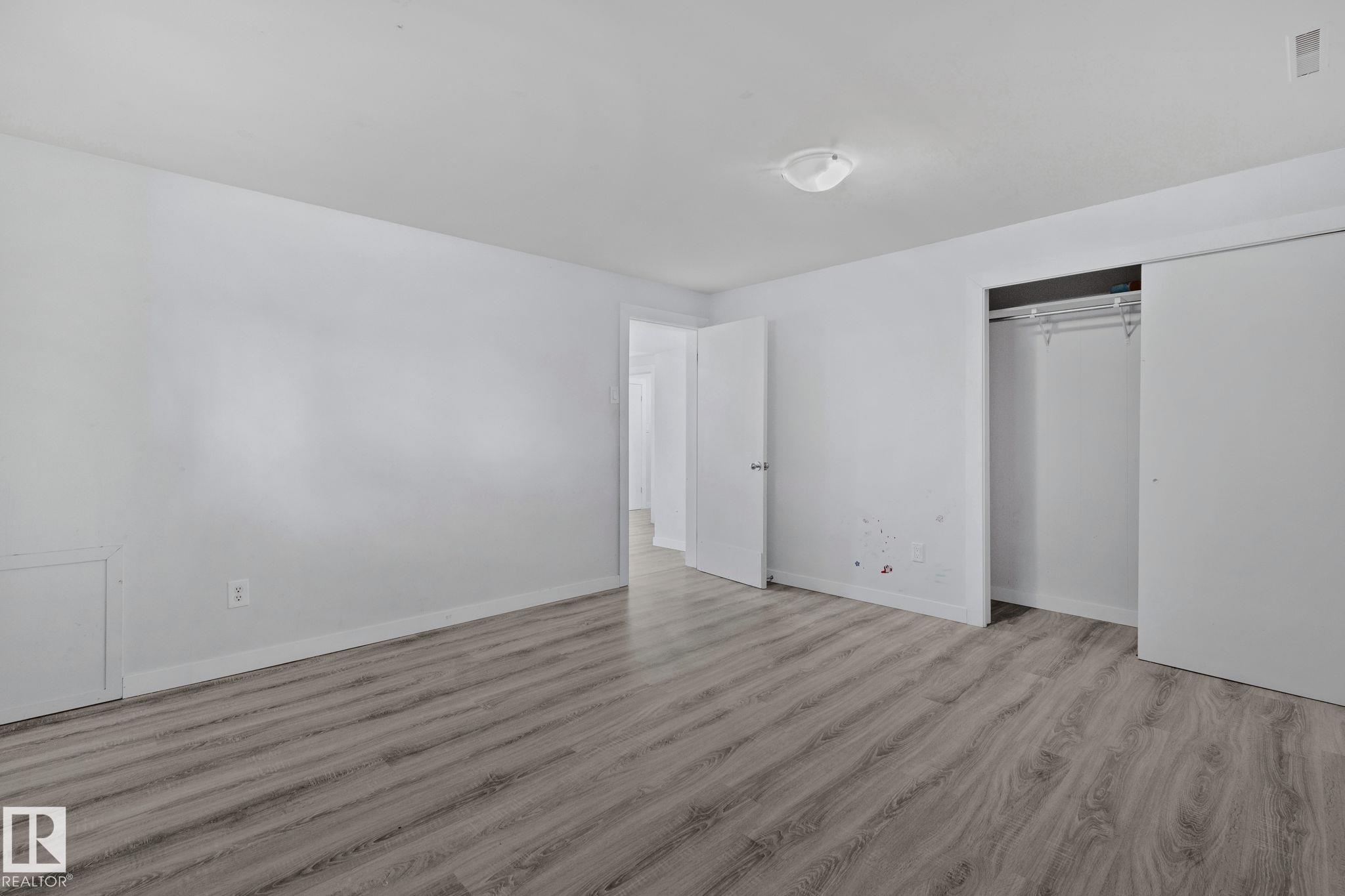 Photo 21 at 12002 37 Street NW, Beacon Heights, Edmonton