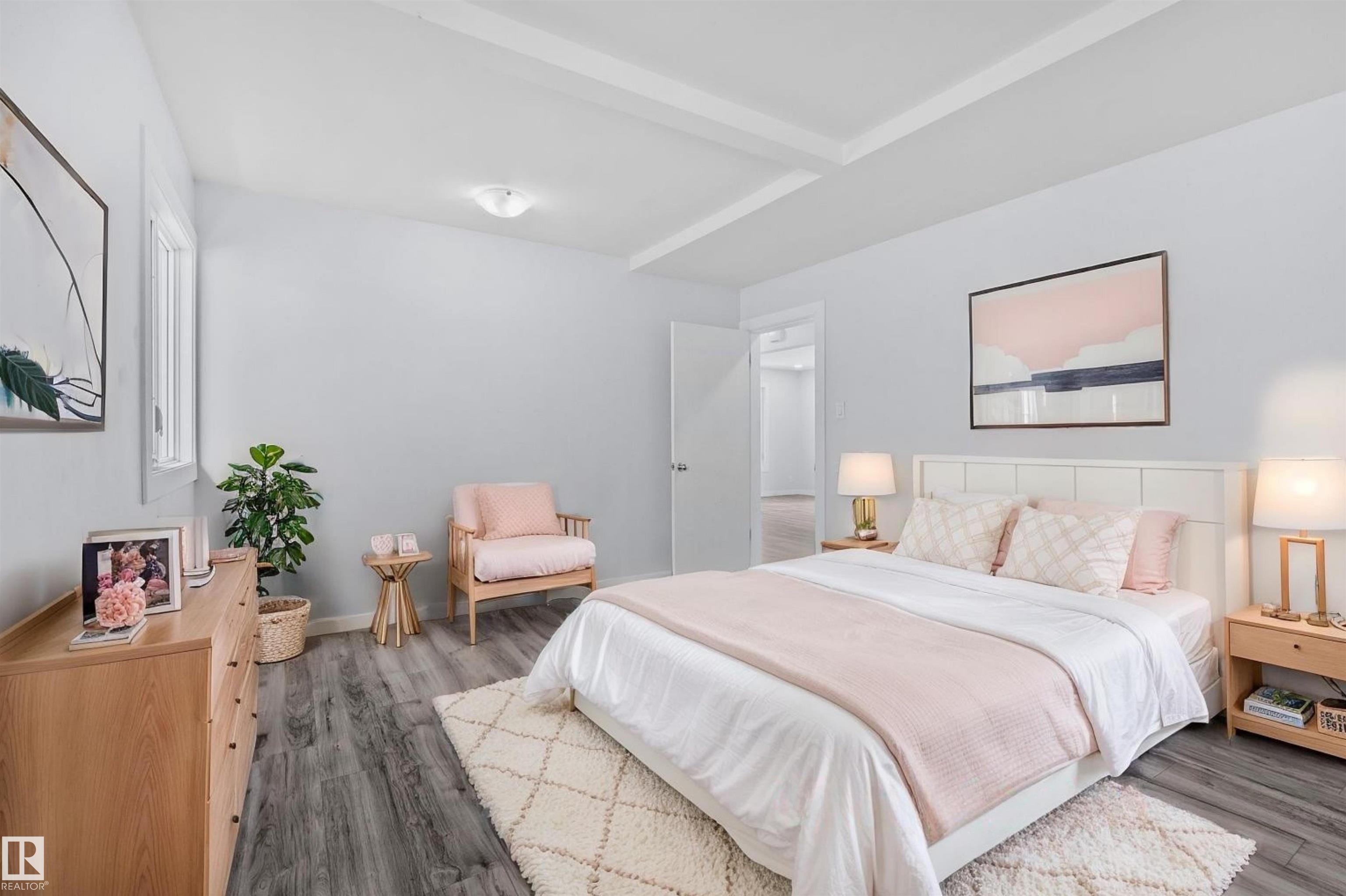 Photo 6 at 12002 37 Street NW, Beacon Heights, Edmonton