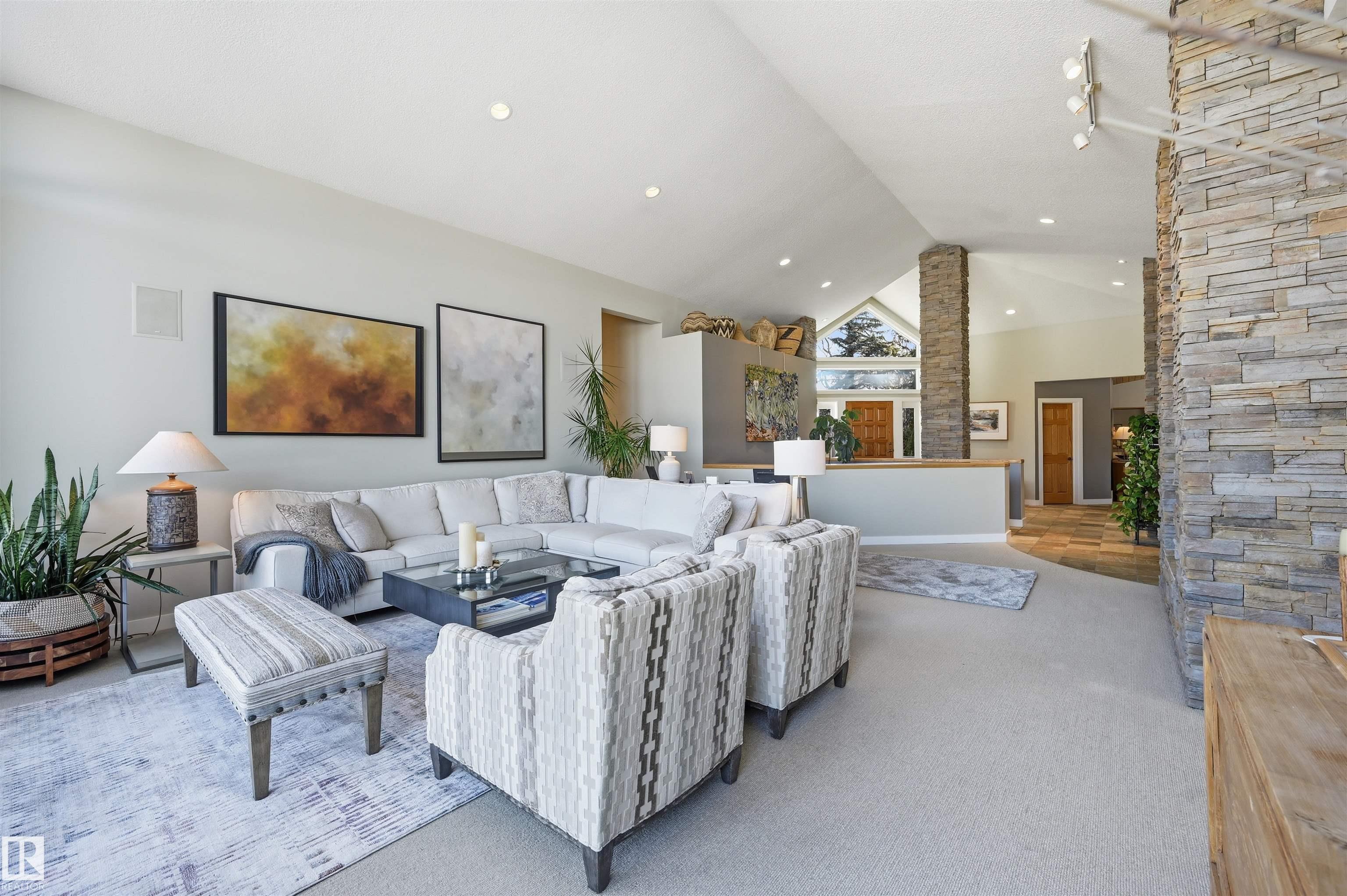 Photo 12 at 15625 Whitemud Road NW, River Valley Fort Edmonton, Edmonton