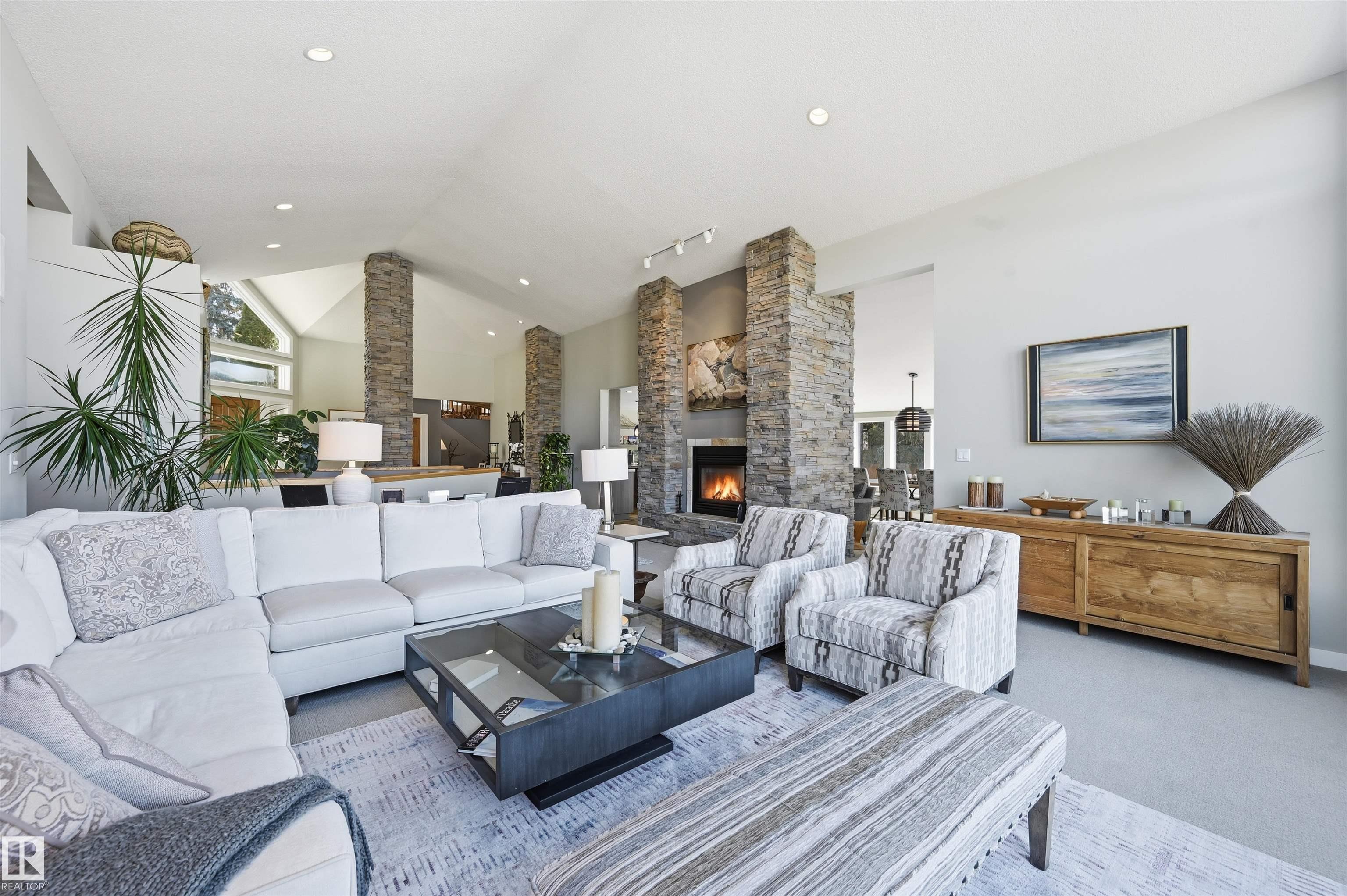 Photo 13 at 15625 Whitemud Road NW, River Valley Fort Edmonton, Edmonton