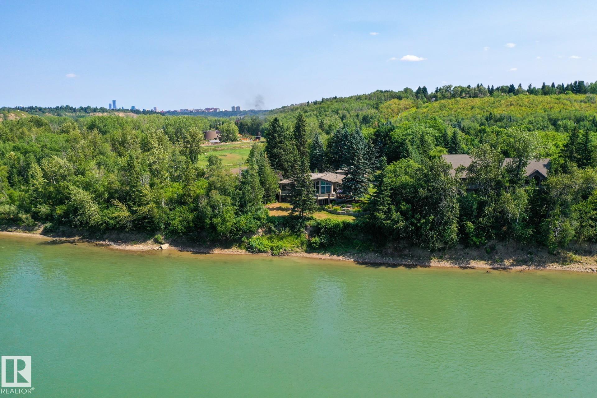 Picture for 15625 WHITEMUD RD NW