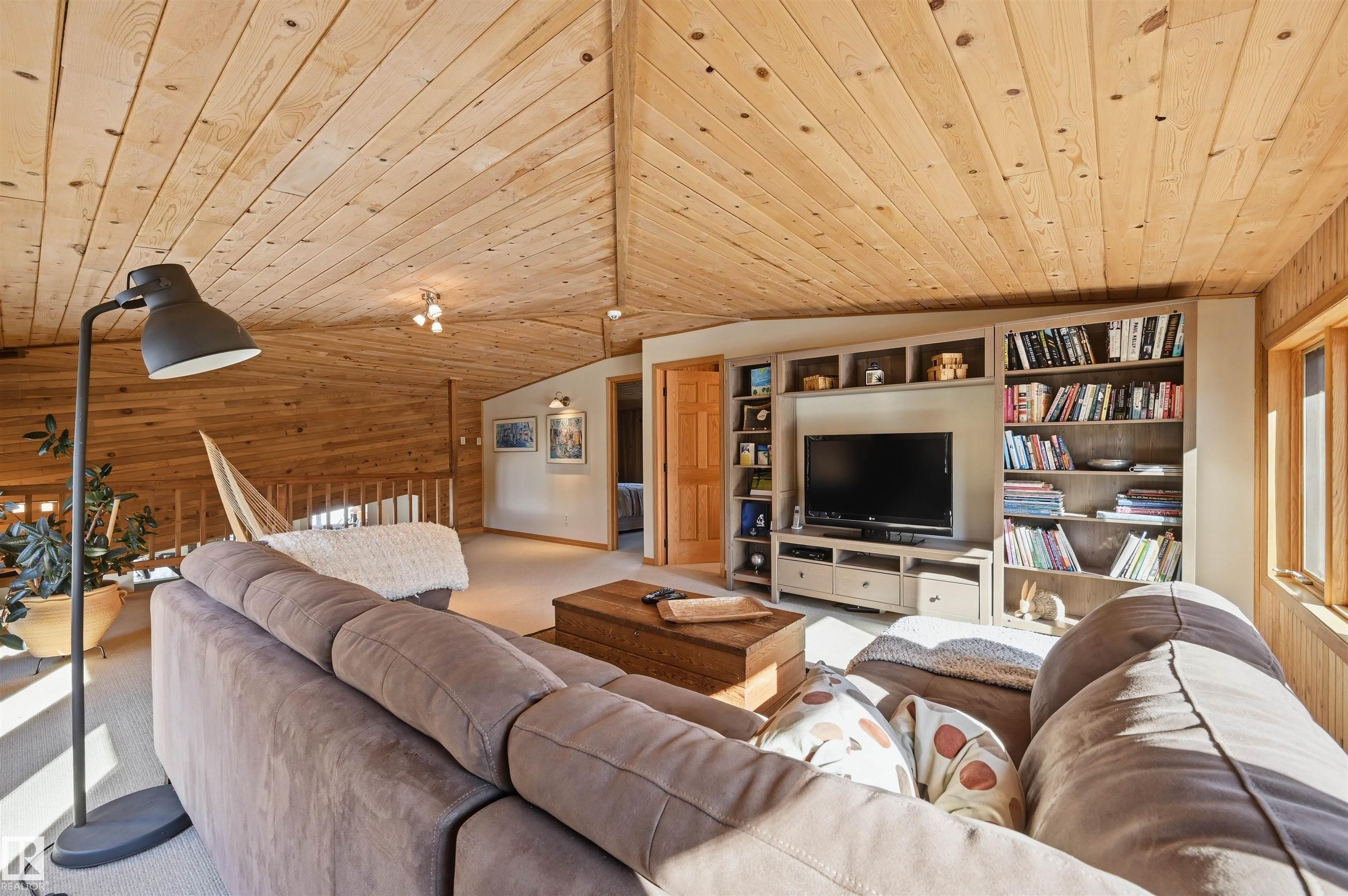 Photo 40 at 15625 Whitemud Road NW, River Valley Fort Edmonton, Edmonton