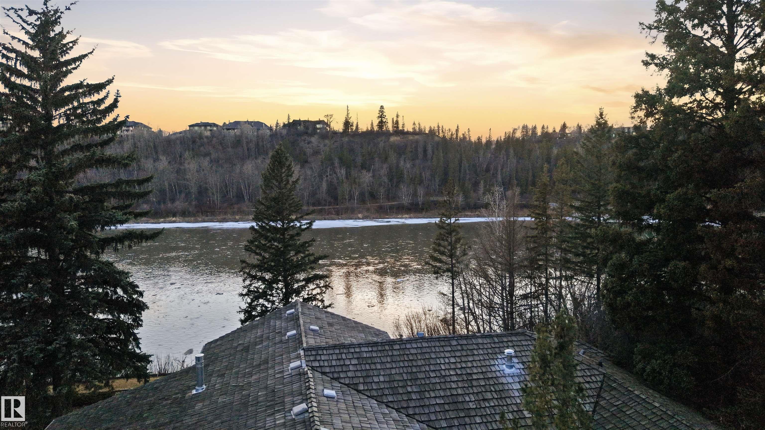 https://zimg.paragon.ice.com/ParagonImages/Property/PM/RAE/225395940/73/0/0/441caeb84566edf52a8c224a054a5c8f/1/ae348f1bdff41321b95f52cc3ef64d8a/225395940-bad860f4-0d6c-49a4-9198-66a54d1a1ac9.JPG
