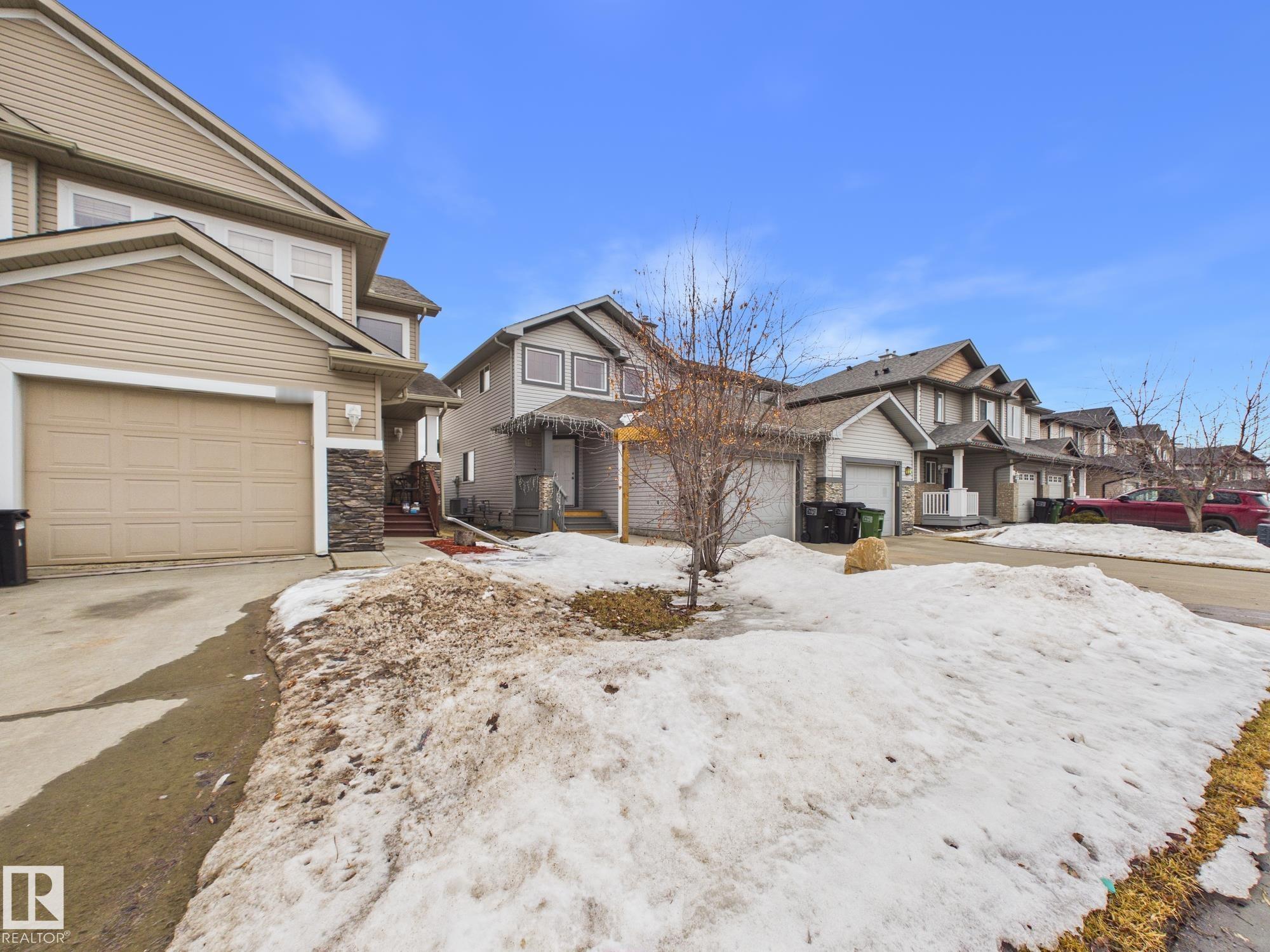 9073 Scott Crescent NW, South Terwillegar, Edmonton
