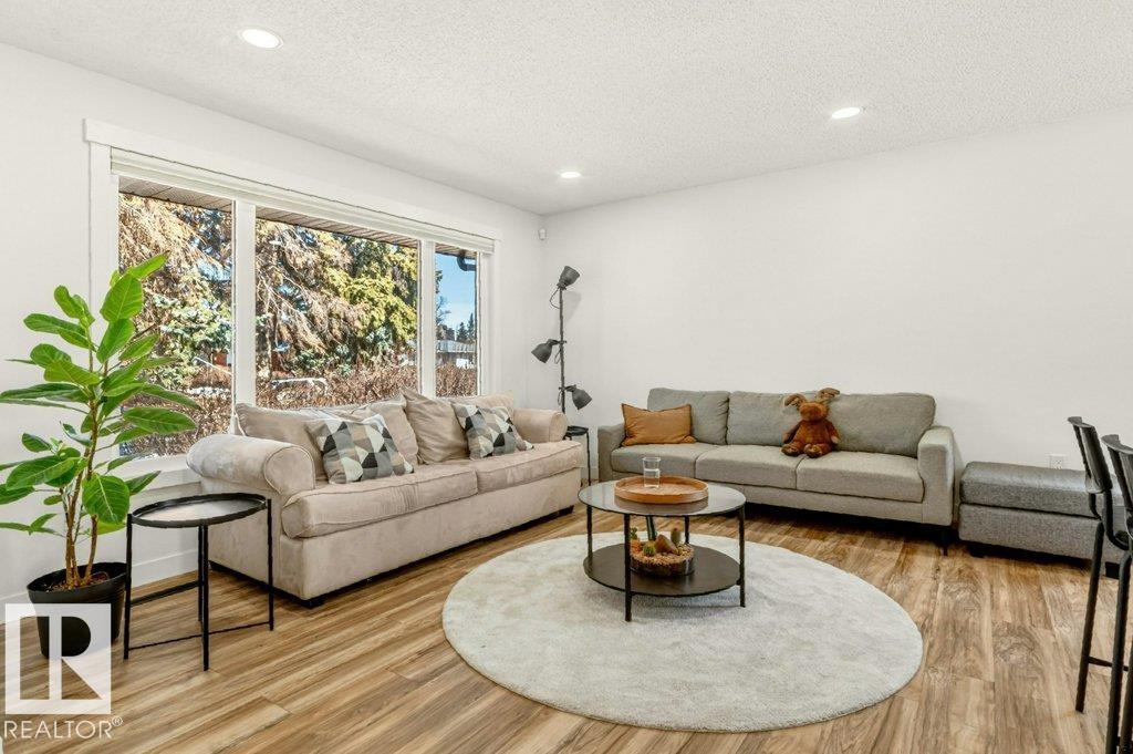 11435 46 Avenue NW, Malmo Plains, Edmonton