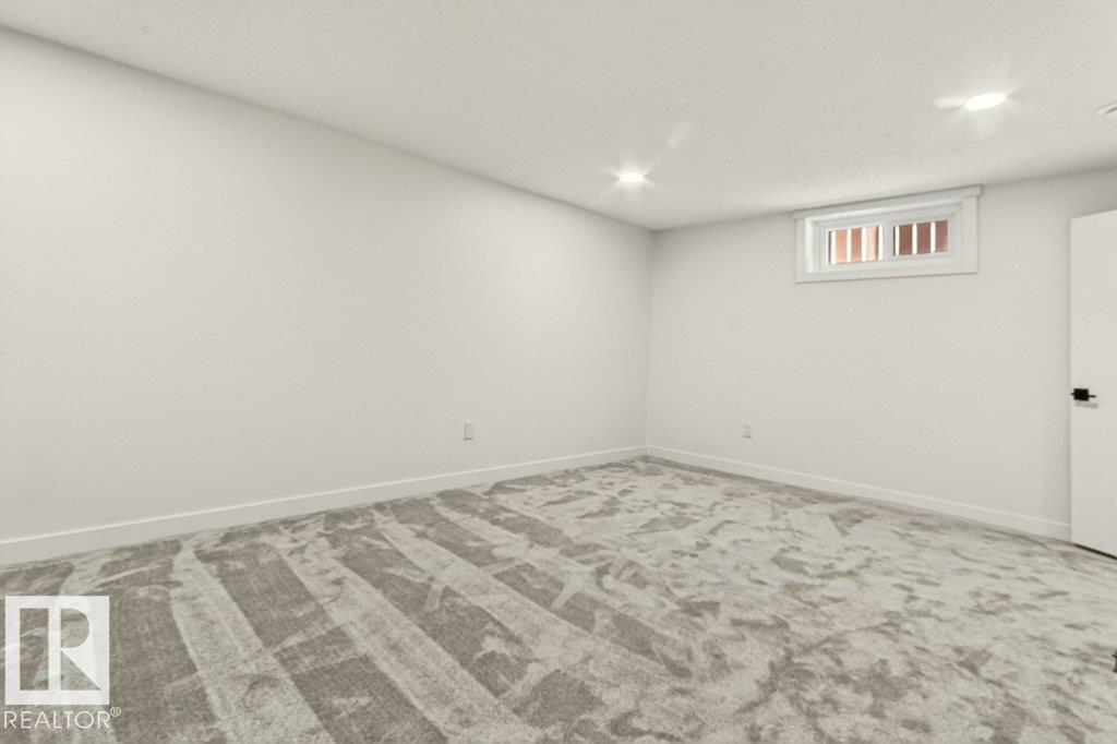 Photo 23 at 11435 46 Avenue NW, Malmo Plains, Edmonton