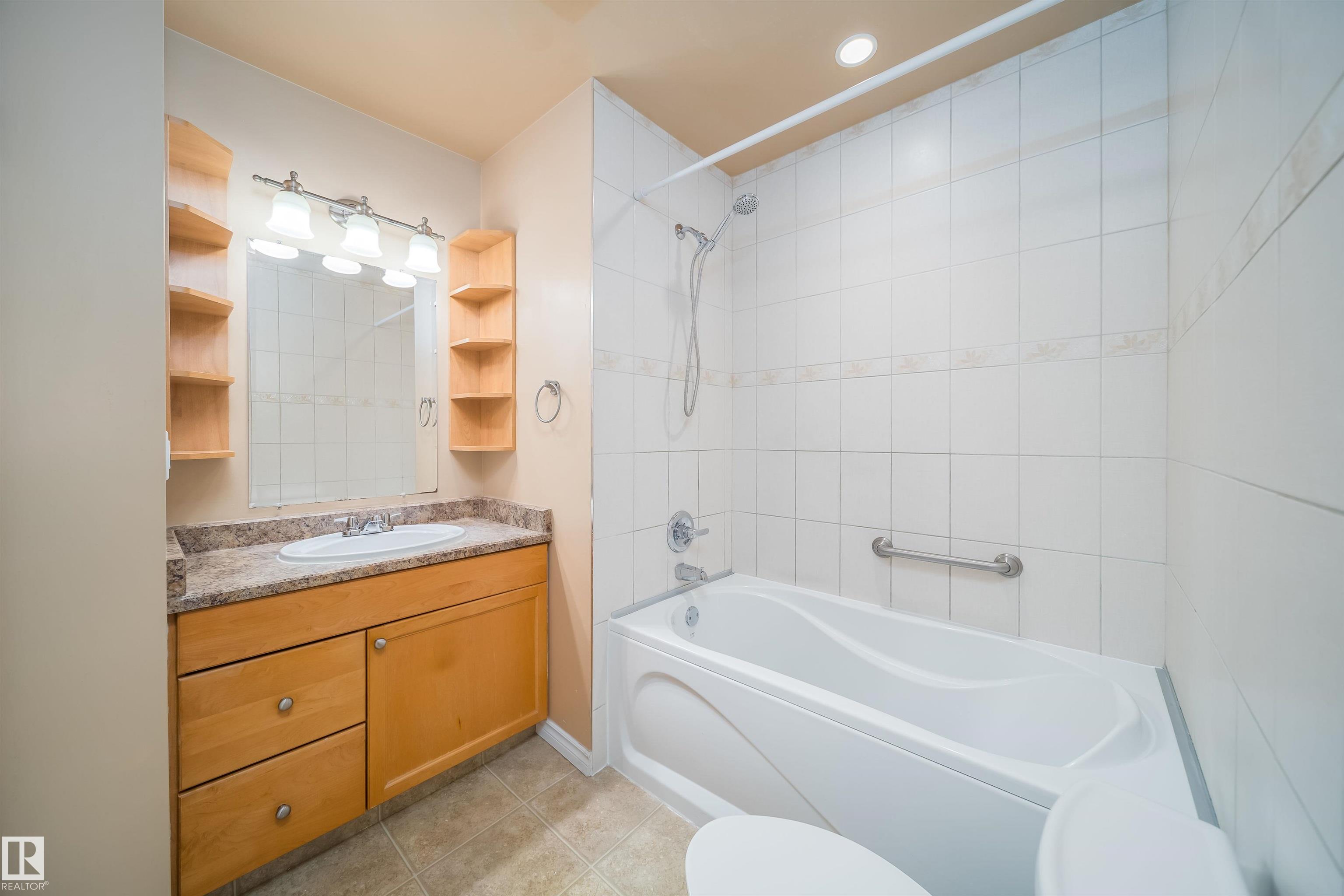 Photo 23 at 18 - 3115 119 Street NW, Sweet Grass, Edmonton