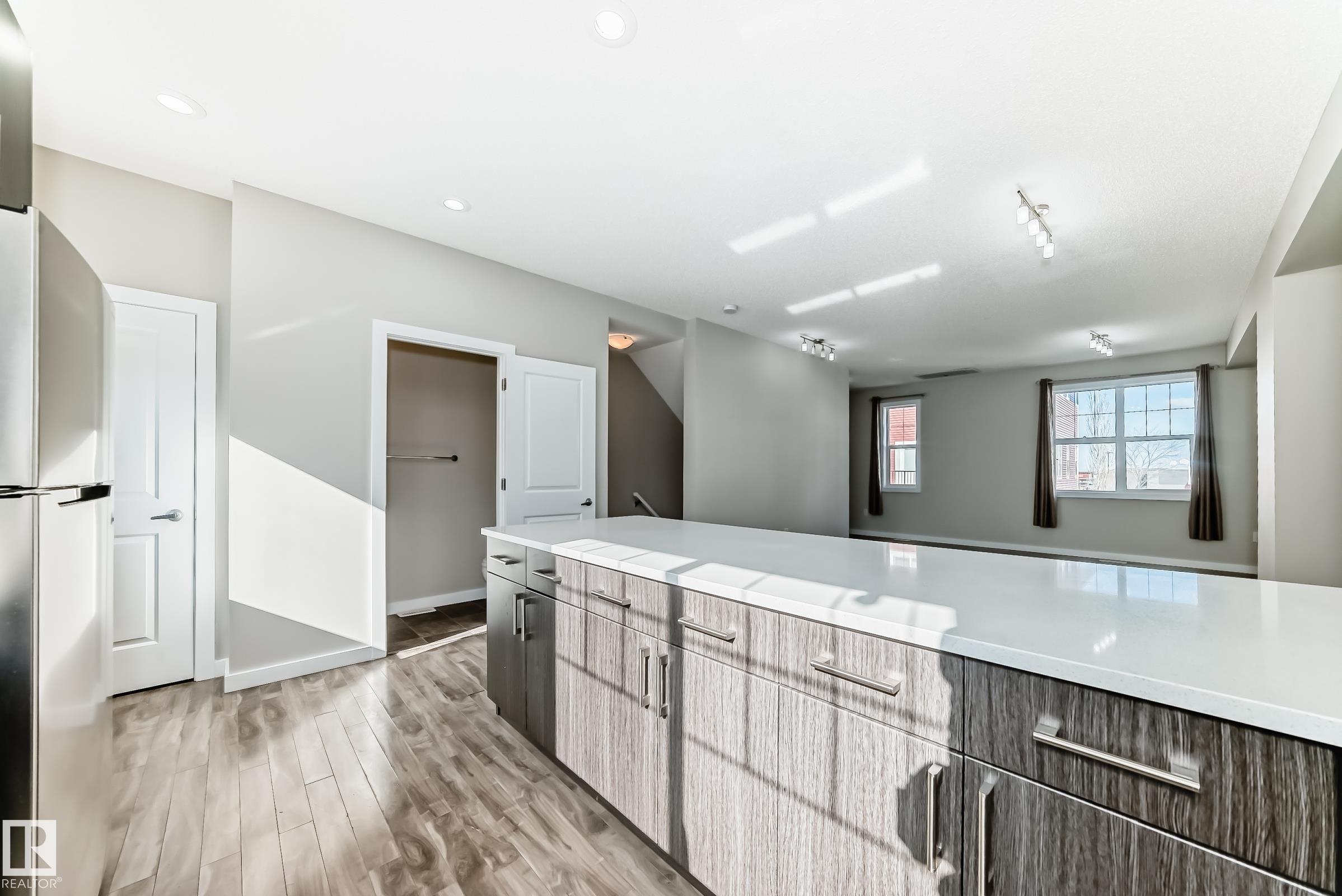 Photo 13 at 75 - 2803 James Mowatt Trail SW, Callaghan, Edmonton