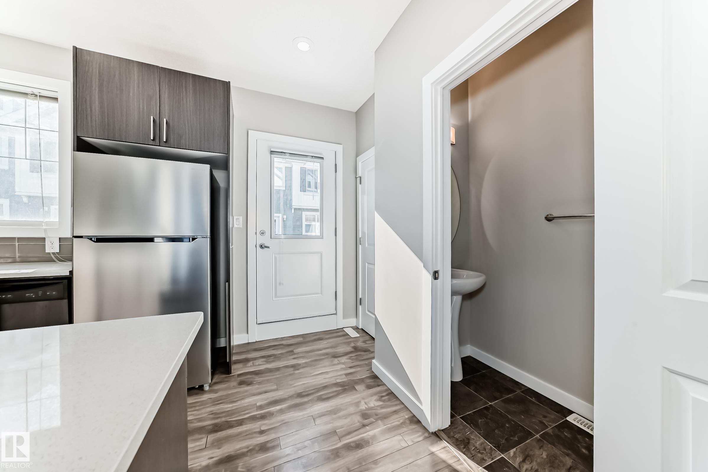 Photo 6 at 75 - 2803 James Mowatt Trail SW, Callaghan, Edmonton