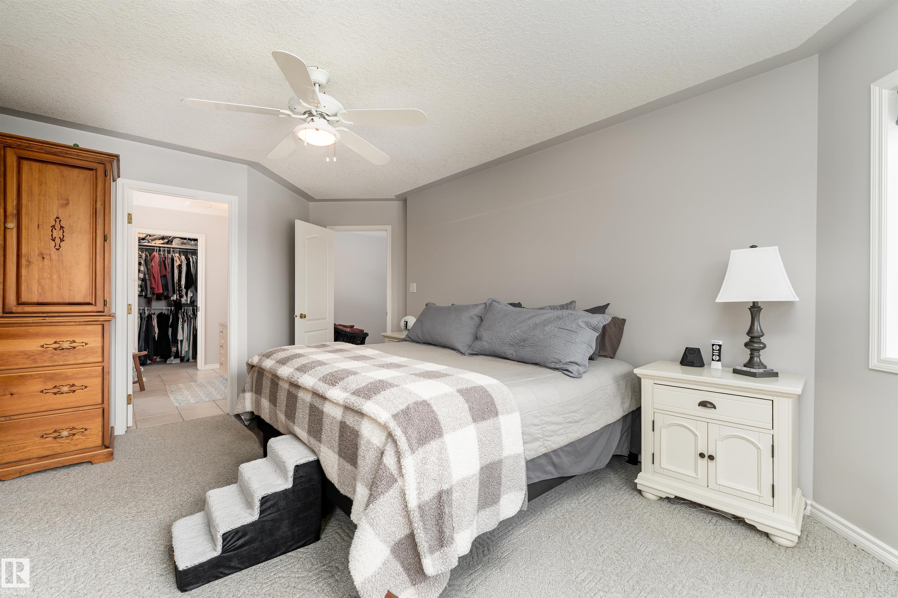 Photo 37 at 2 Olmstead Court, Oakmont, St. Albert