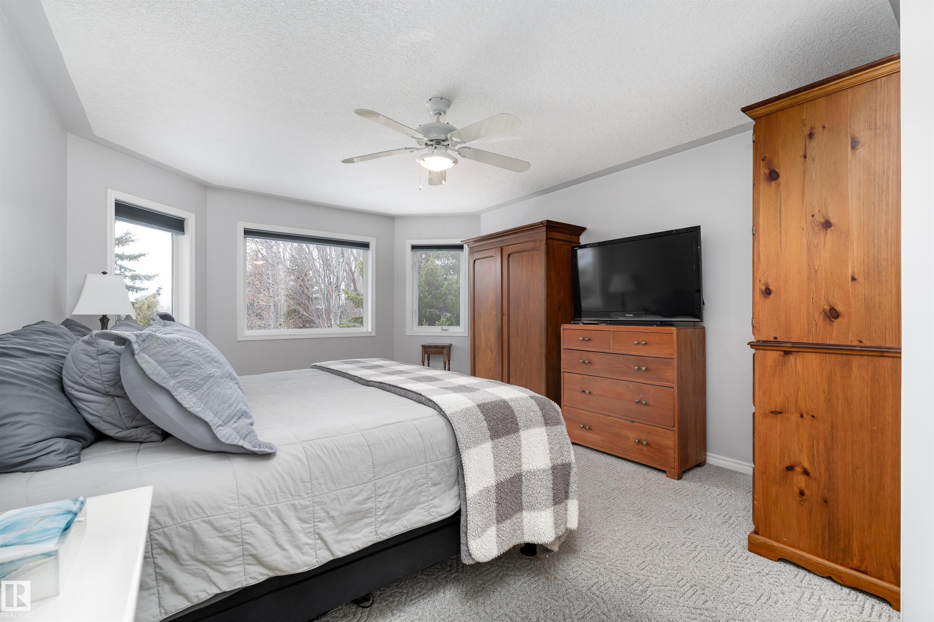 Photo 38 at 2 Olmstead Court, Oakmont, St. Albert