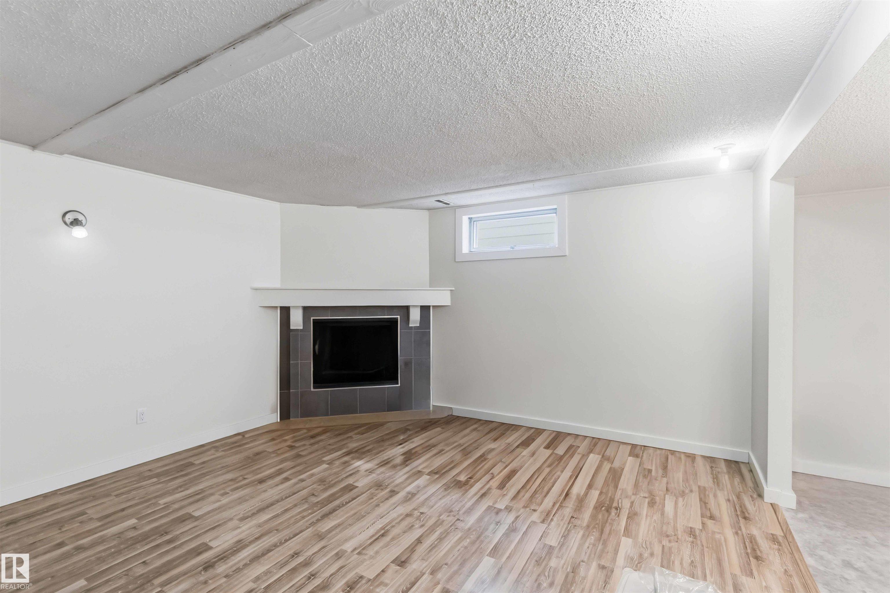 Photo 34 at 17 Windsor Street, Woodhaven, Spruce Grove