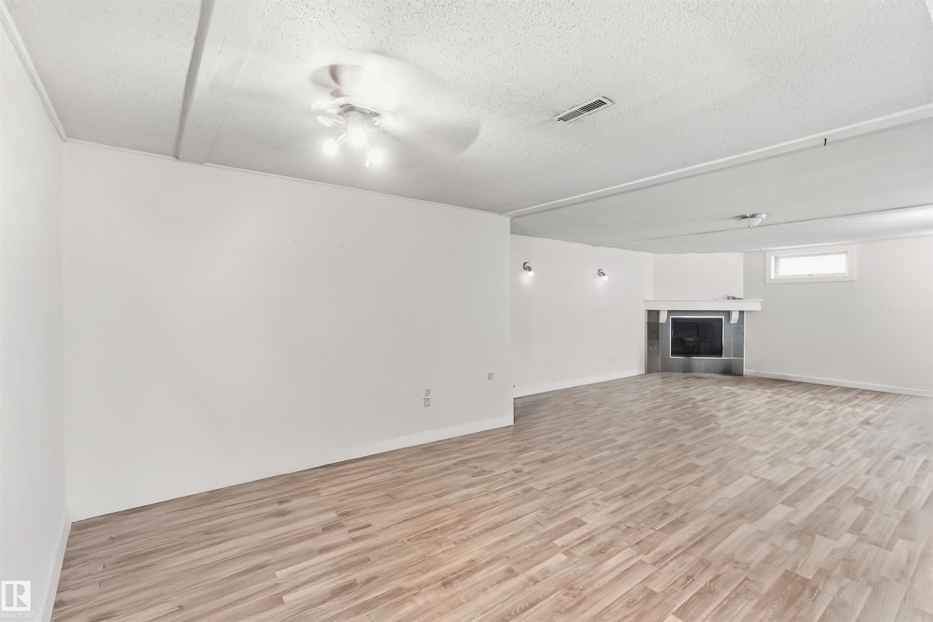 Photo 35 at 17 Windsor Street, Woodhaven, Spruce Grove