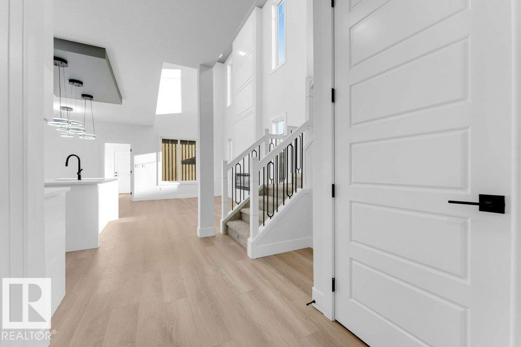 Photo 8 at 22956 80 Avenue NW, Rosenthal, Edmonton