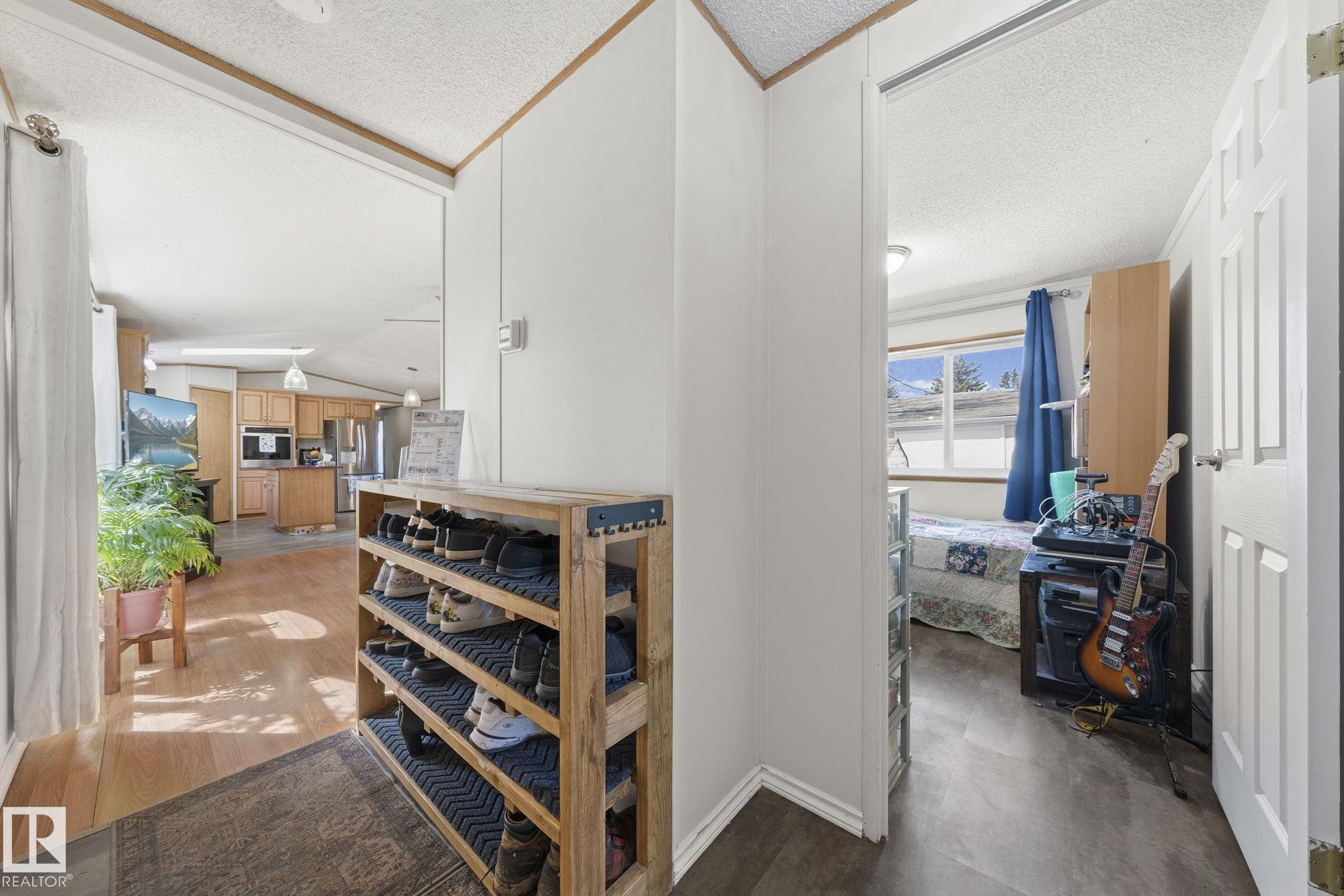 Picture for 66 Evergreen Park NE