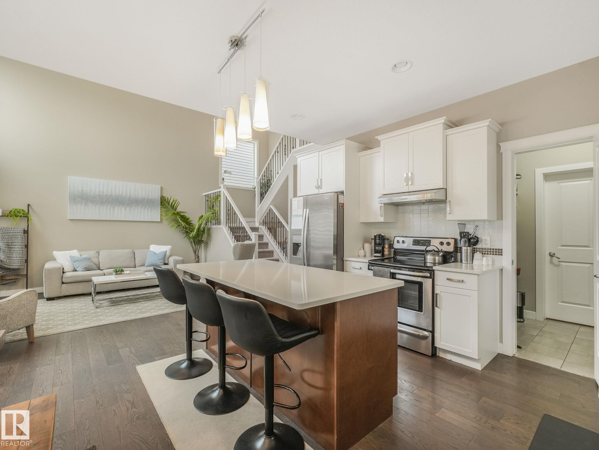 Photo 15 at 15835 10 Avenue SW, Glenridding Heights, Edmonton