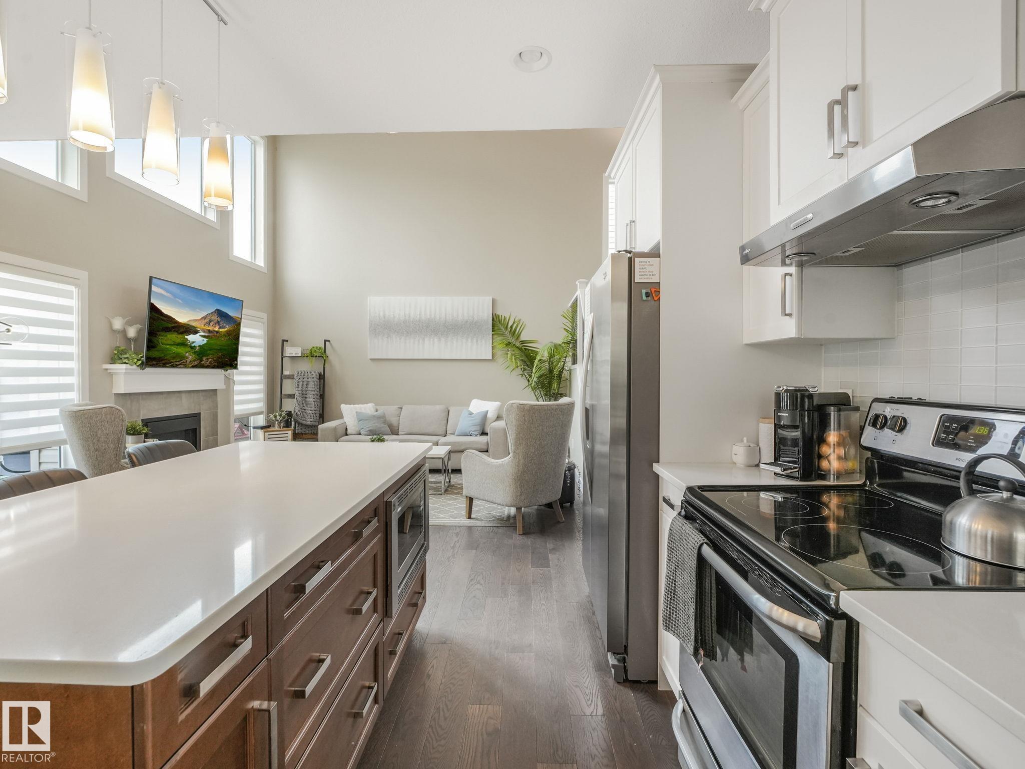 Photo 19 at 15835 10 Avenue SW, Glenridding Heights, Edmonton