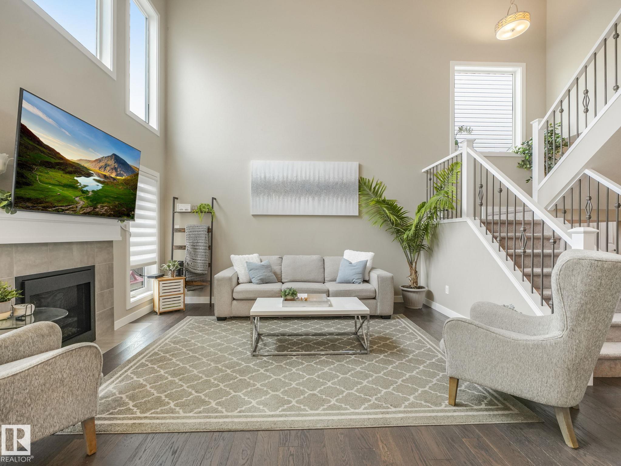 Photo 9 at 15835 10 Avenue SW, Glenridding Heights, Edmonton