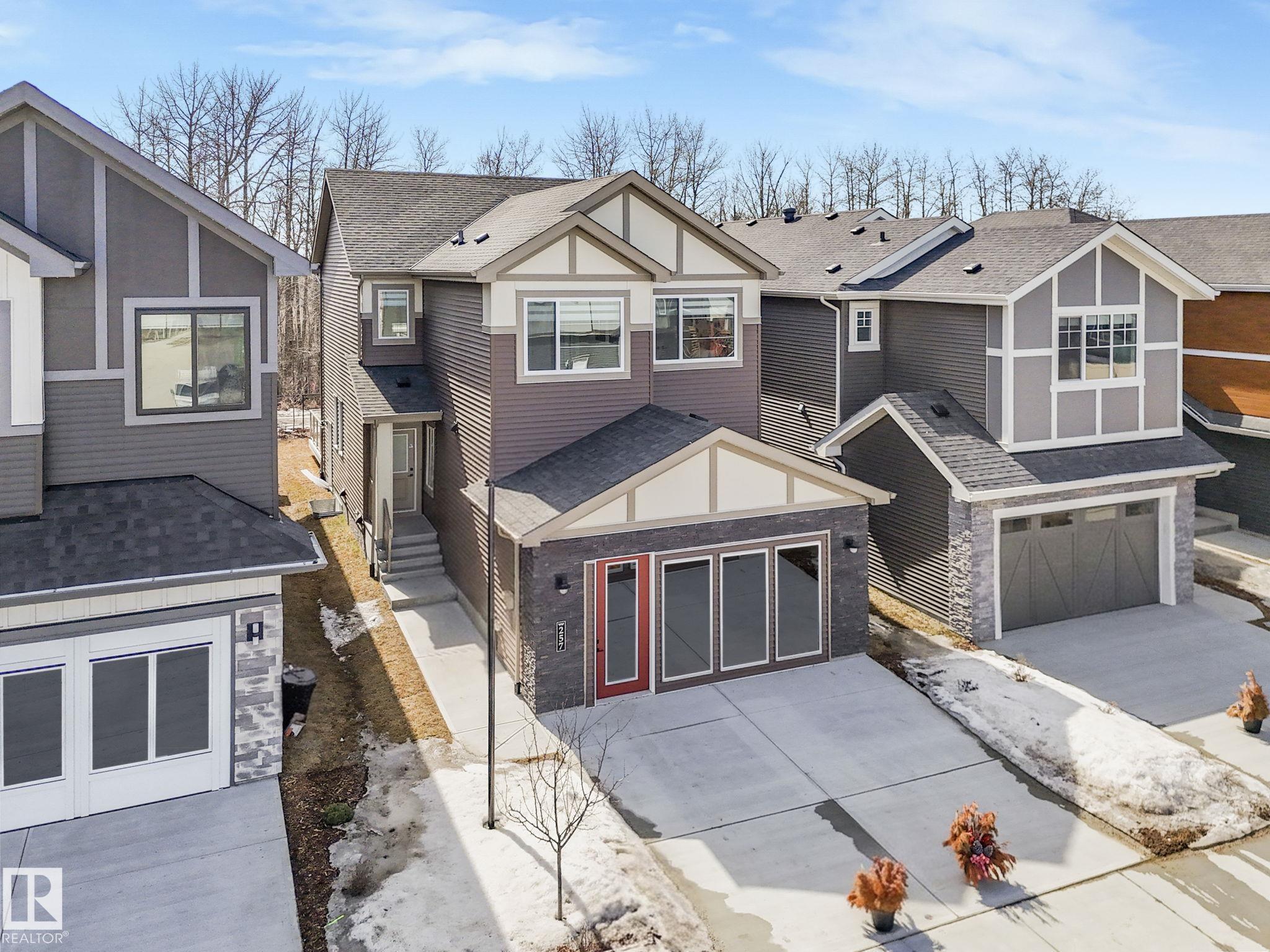 257 Edgemont Green green NW, Edgemont, Edmonton