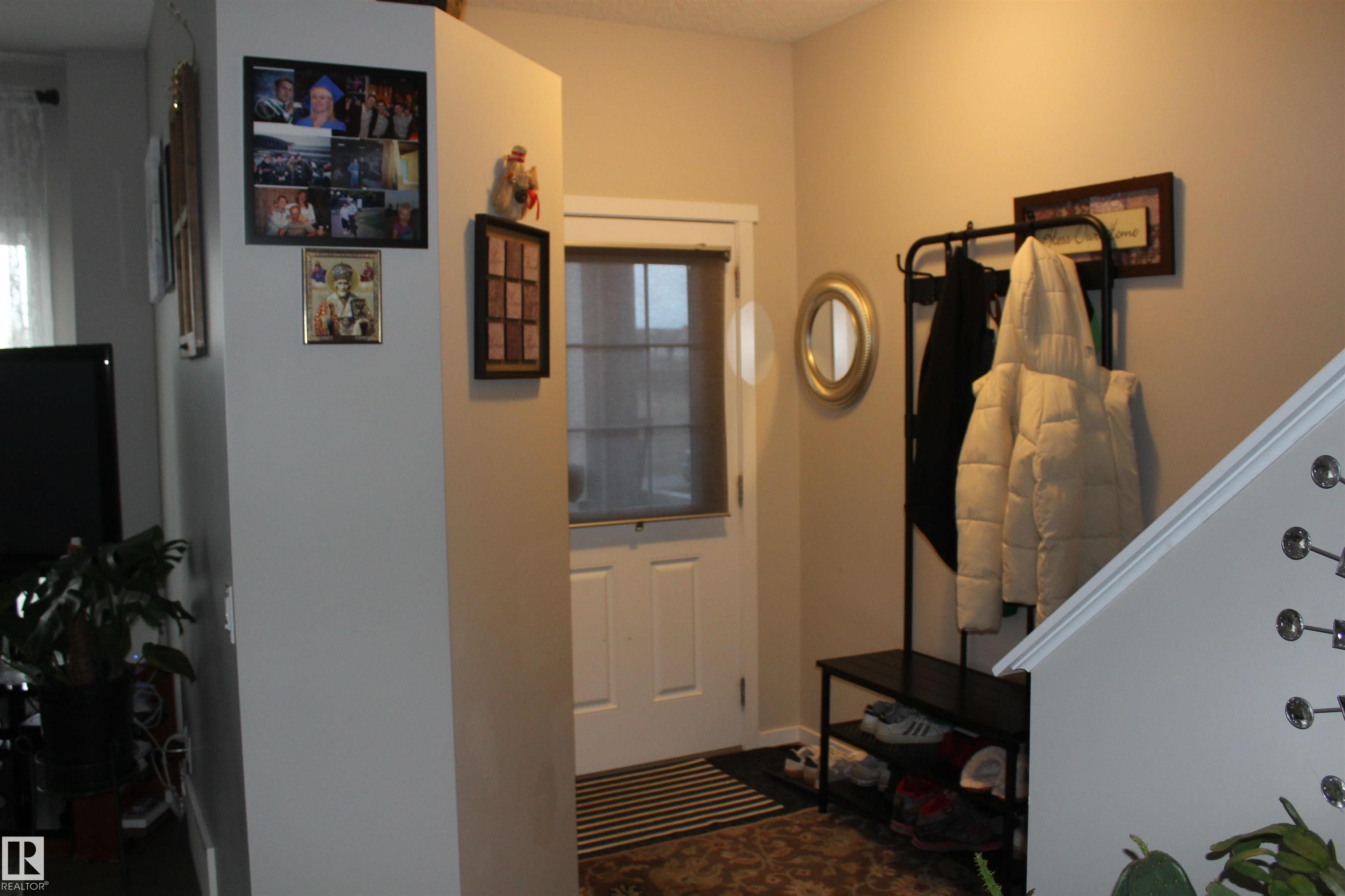 Picture for 405 ORCHARDS BV SW