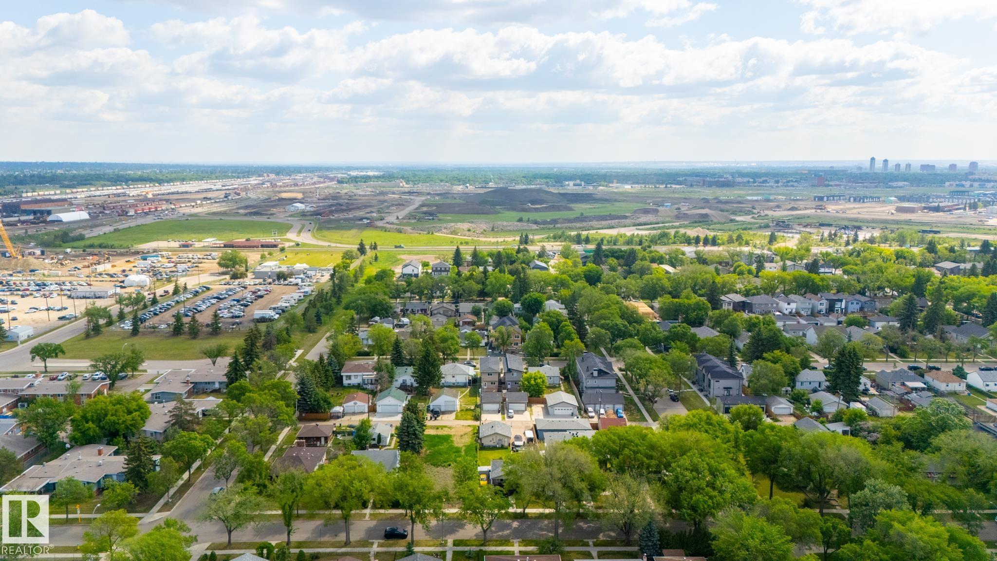 Photo 53 at 12212 124 Street NW, Prince Charles, Edmonton