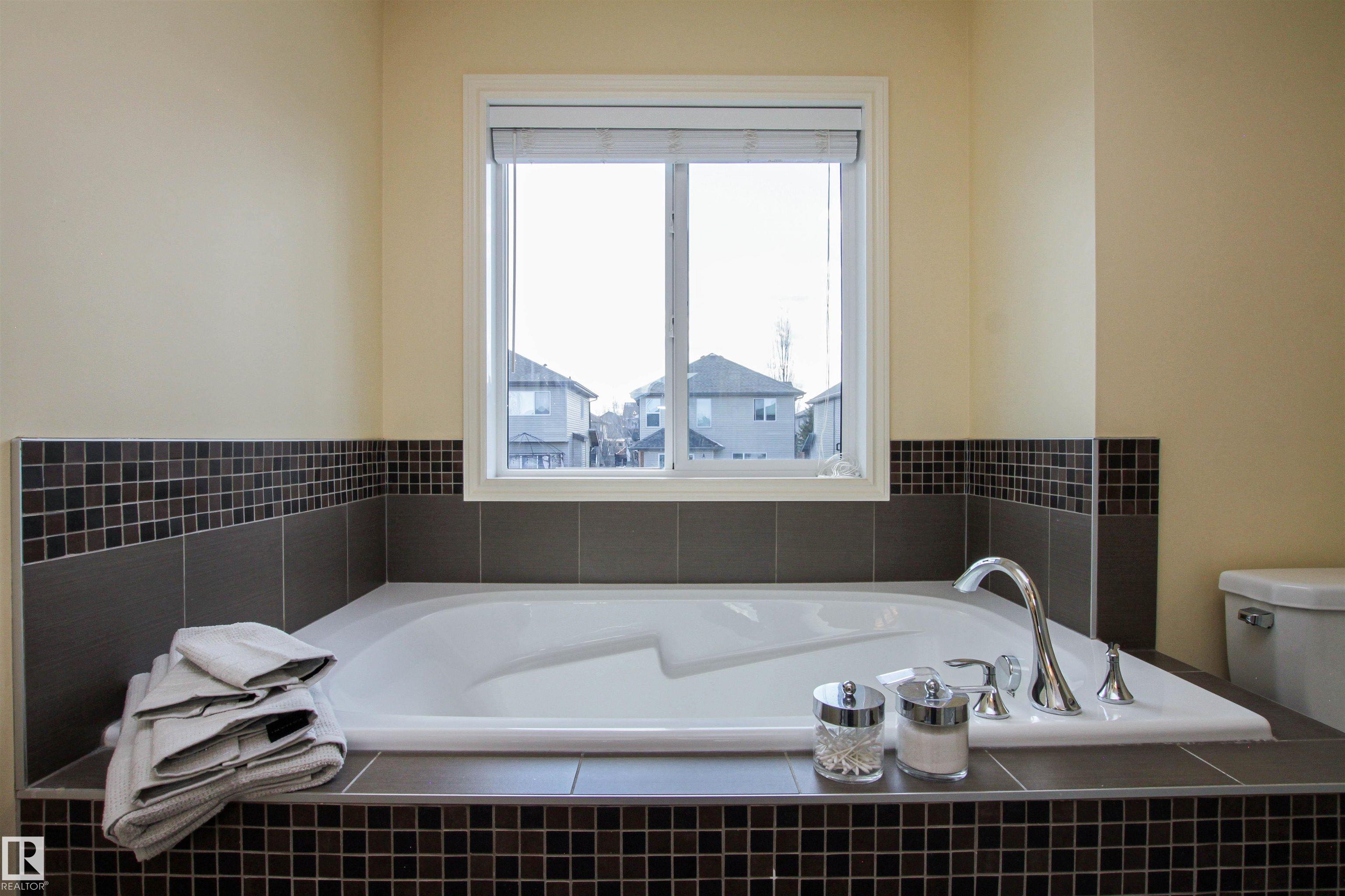 Photo 25 at 27 Heron Crescent, Harvest Ridge, Spruce Grove