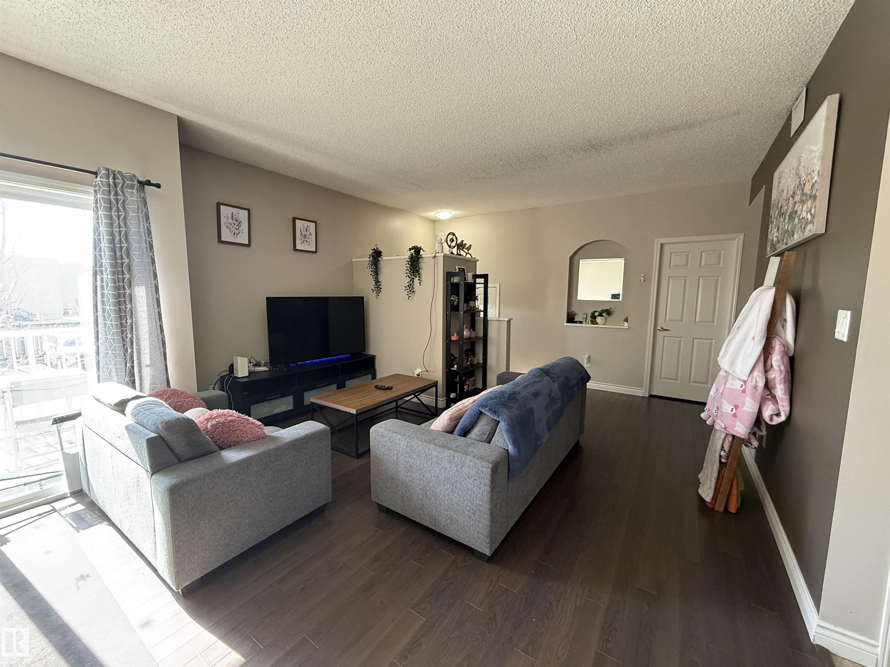 Photo 16 at 407 - 164 Bridgeport Boulevard, Bridgeport, Leduc