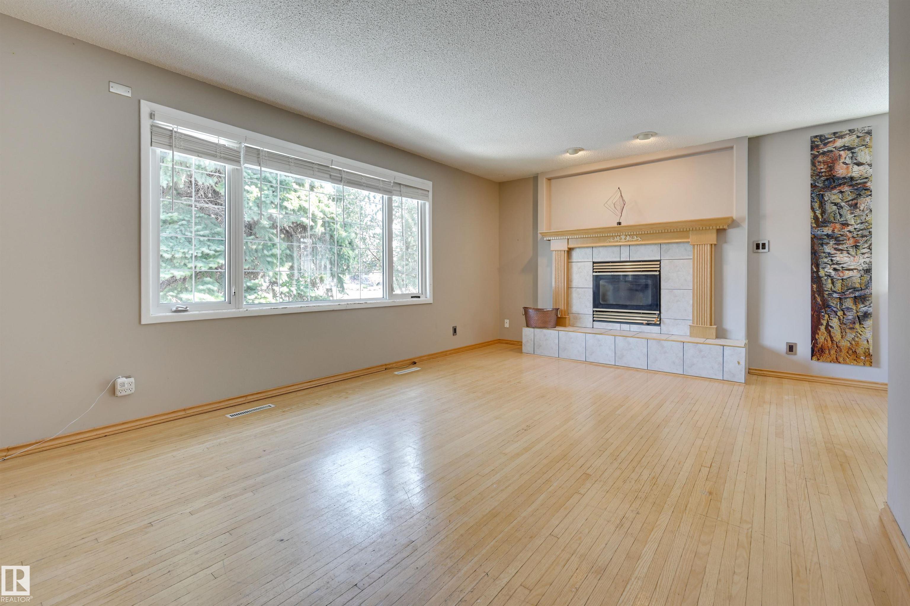 Photo 13 at 8512 Buena Vista Road NW, Laurier Heights, Edmonton