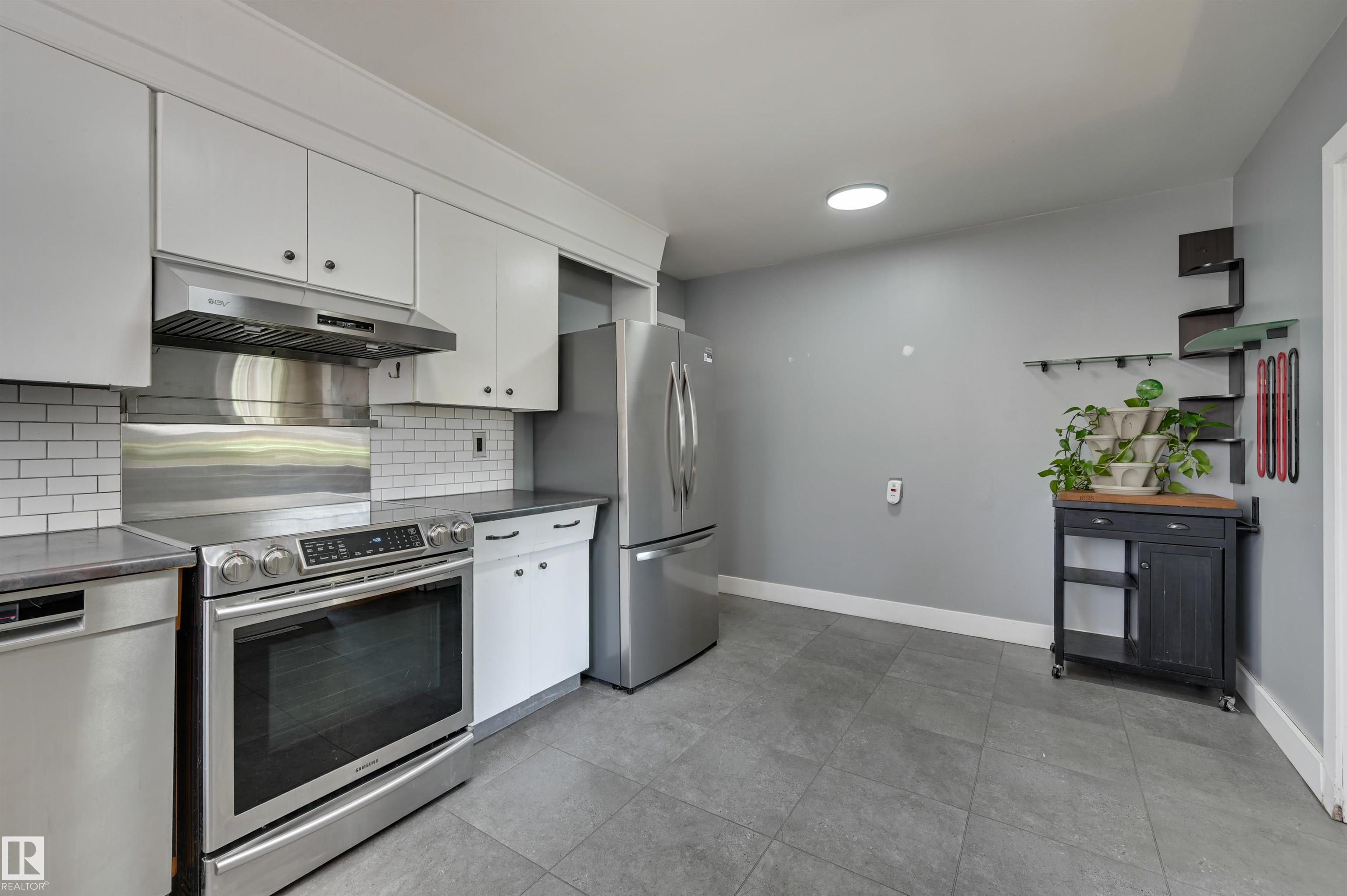 Photo 21 at 8512 Buena Vista Road NW, Laurier Heights, Edmonton