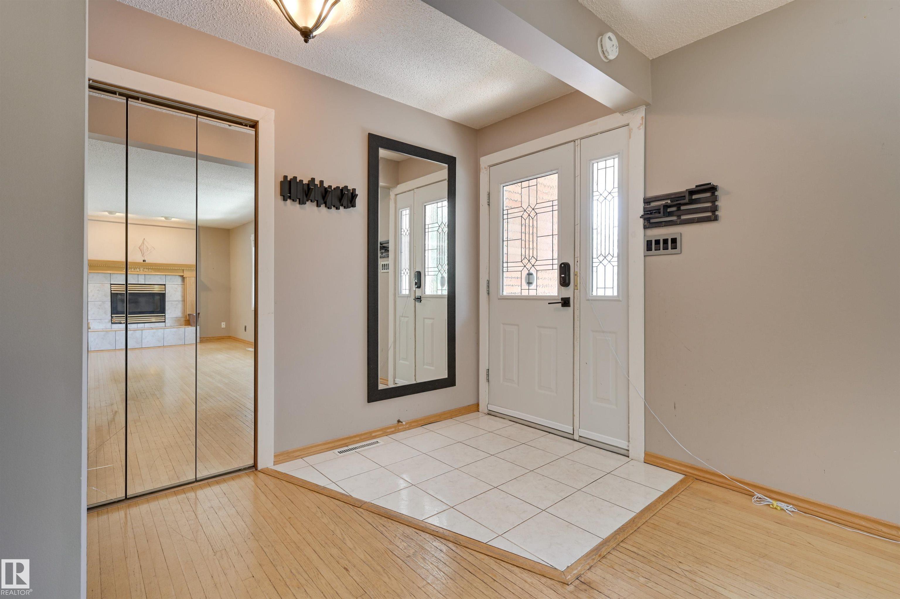 Photo 9 at 8512 Buena Vista Road NW, Laurier Heights, Edmonton