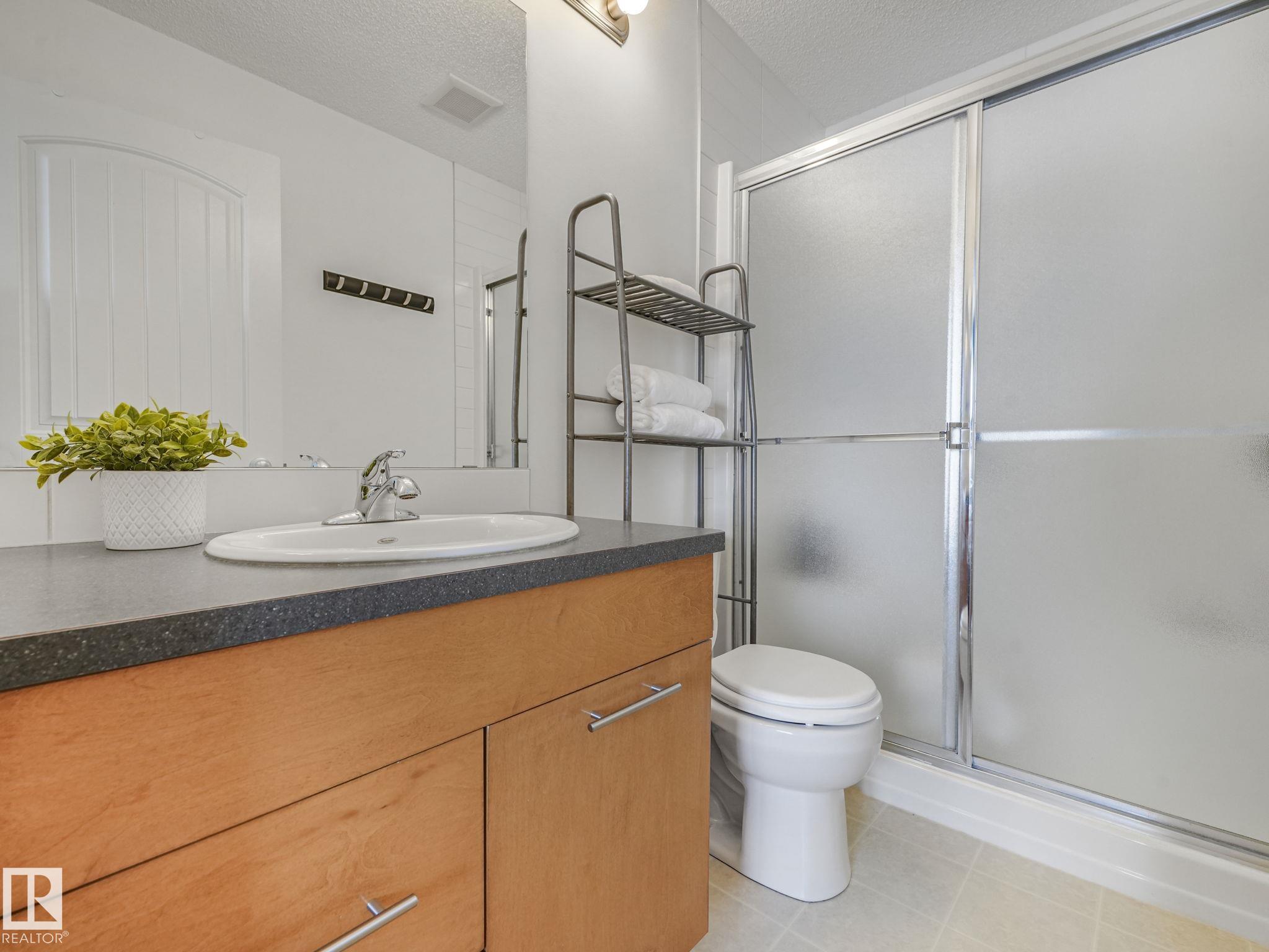 Photo 16 at 16915 82 Street NW, Schonsee, Edmonton